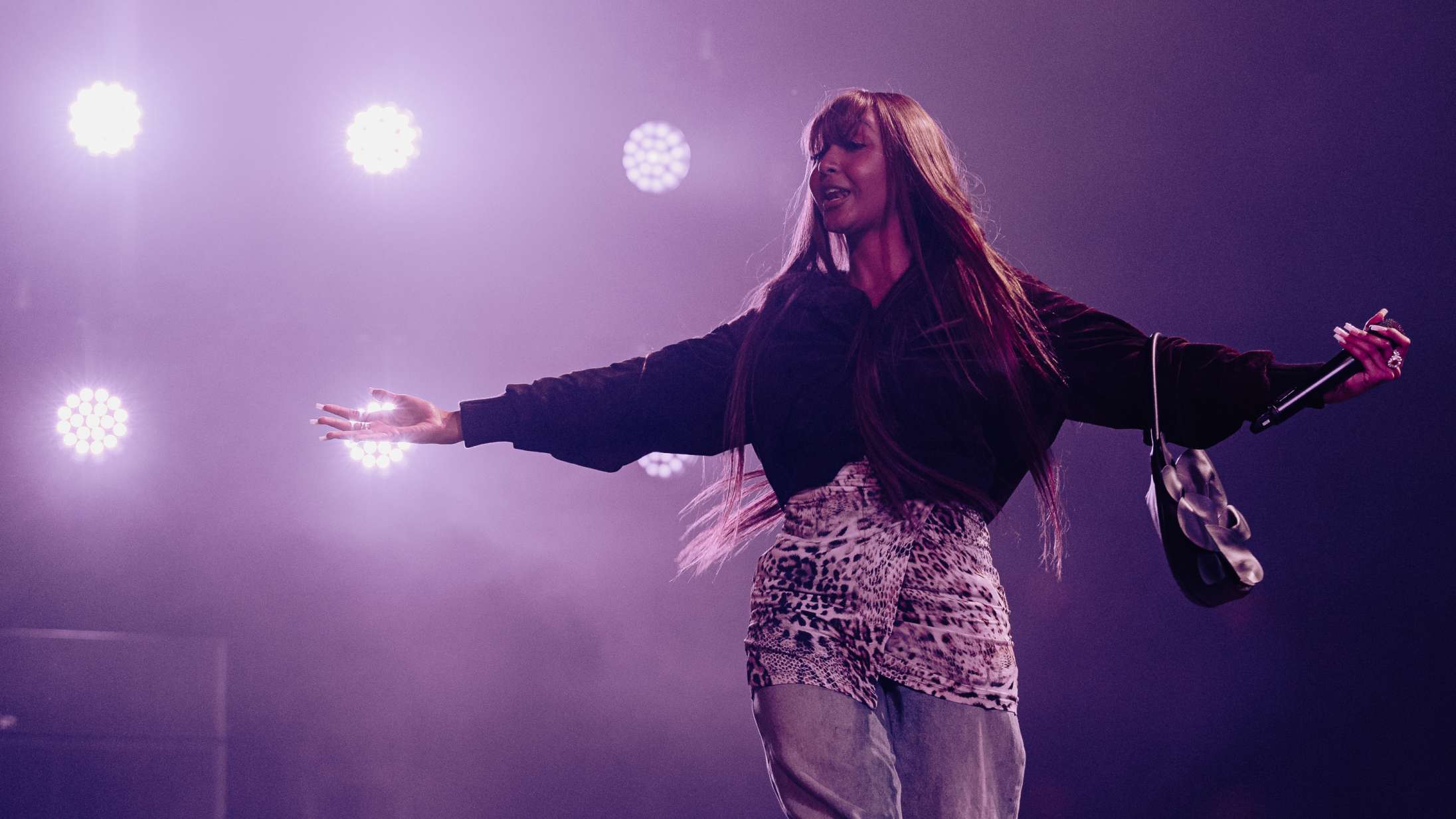 PinkPantheress spillede dagens mest nuttede koncert på Roskilde Festival – men også den mest rodede