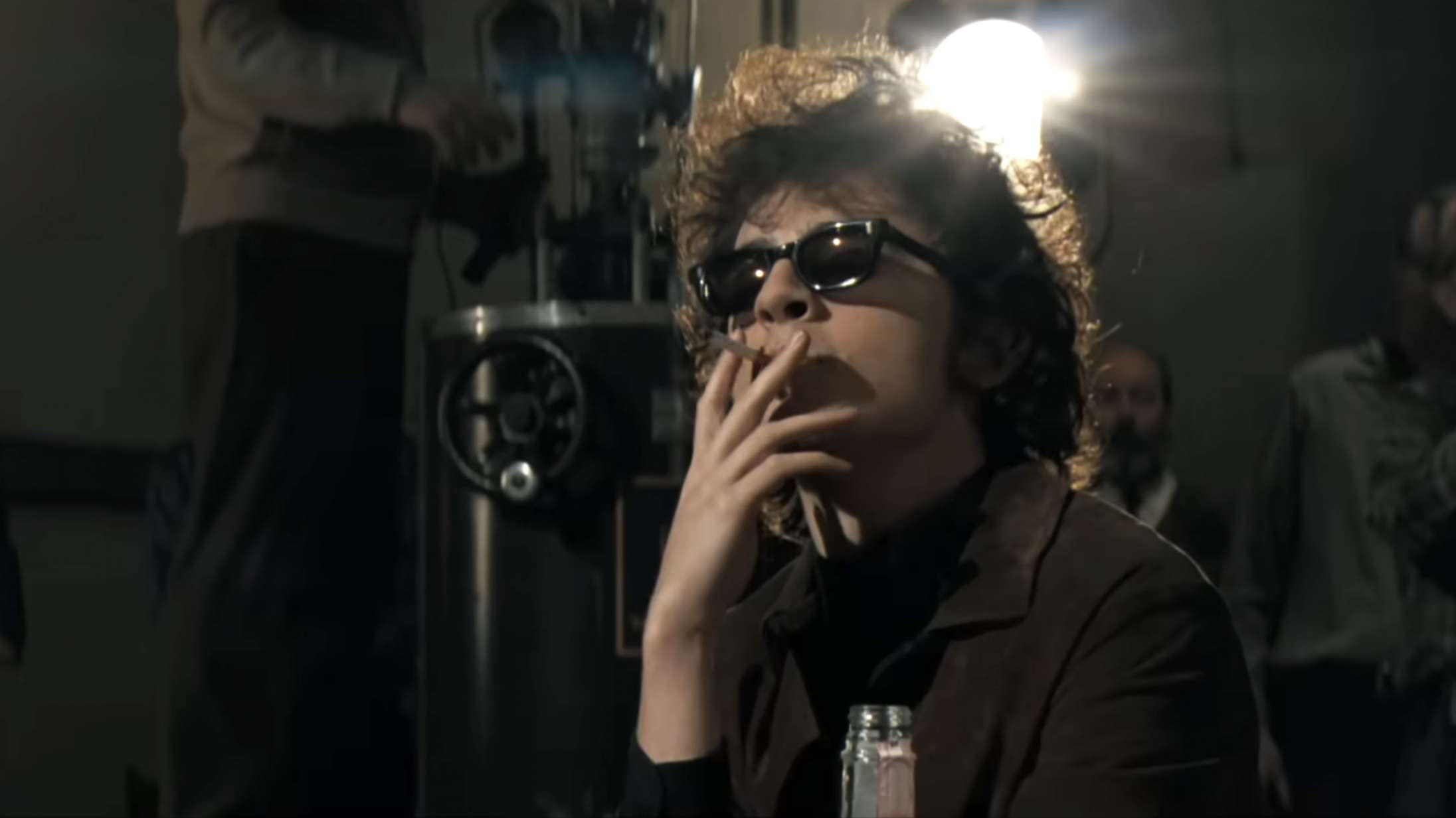 Se Timothée Chalamet som Bob Dylan i første trailer til ‘A Complete Unknown’