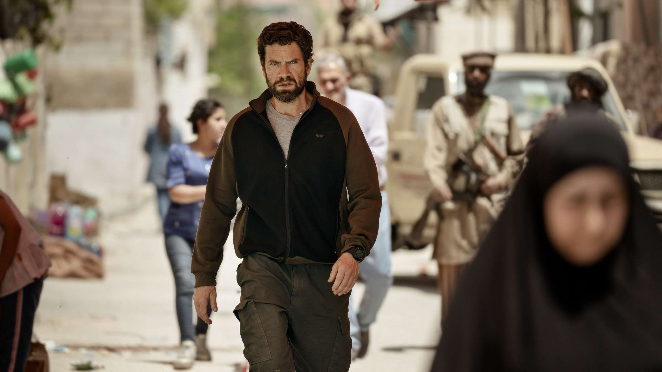 ’Vejen hjem’: Dansk film er en nervepirrende og foruroligende rejse til ISIS’ mørke hjerte