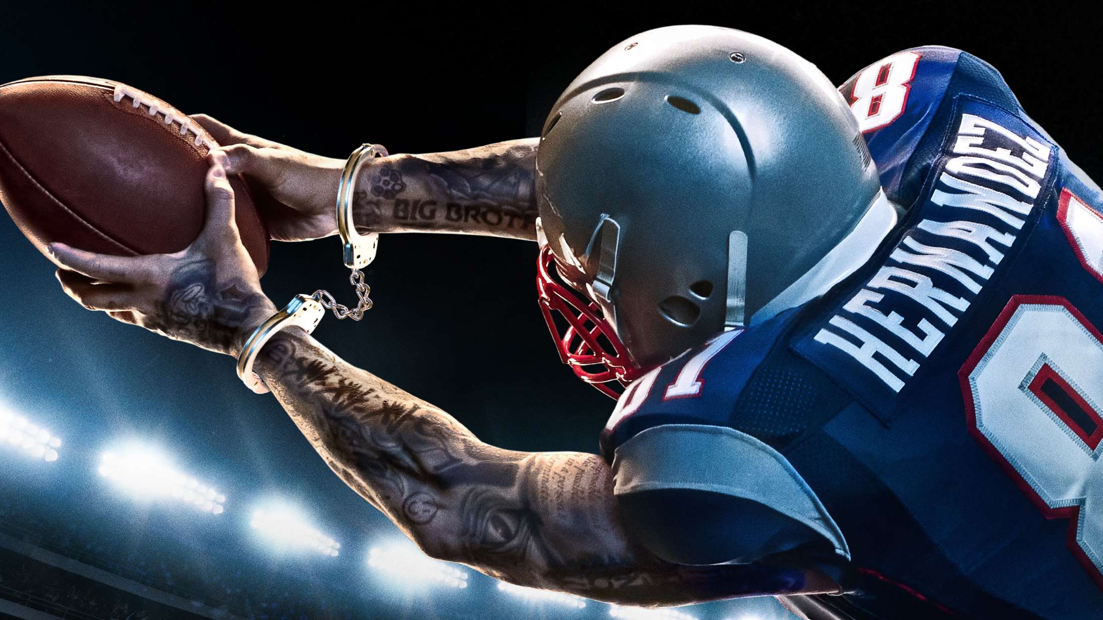 NFL-stjerne og morder i centrum for ‘American Sports Story: Aaron Hernandez’ – se traileren