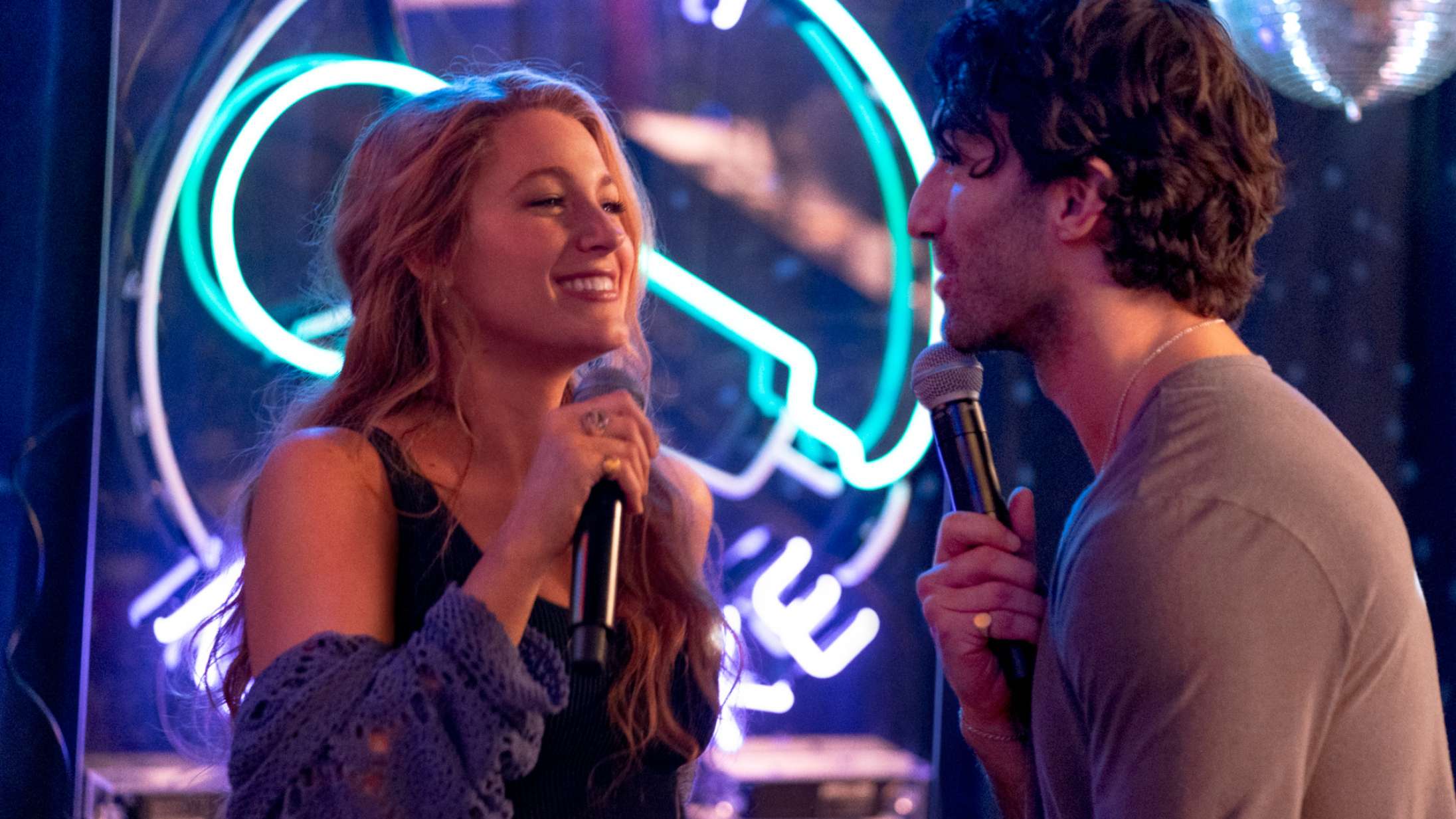 Justin Baldoni deler ‘It Ends with Us’-optagelse som bevis på sin uskyld – Blake Lively kalder det krænkelse
