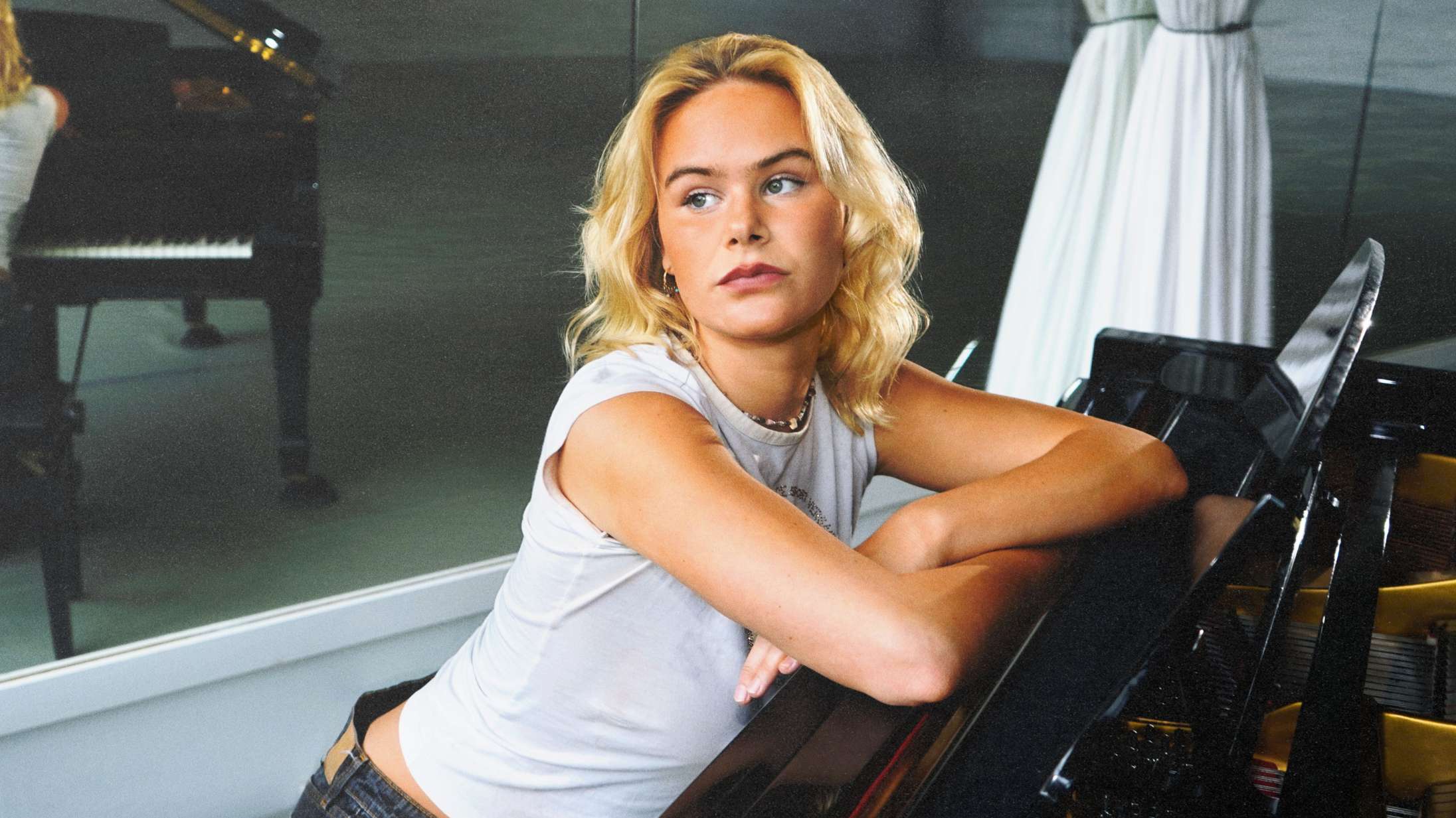 Annika fik Orange Scene, før hun nåede at drømme om det. Nu spørger hun sig selv: »Er jeg ved at stjæle nogen andres drøm fra dem?«