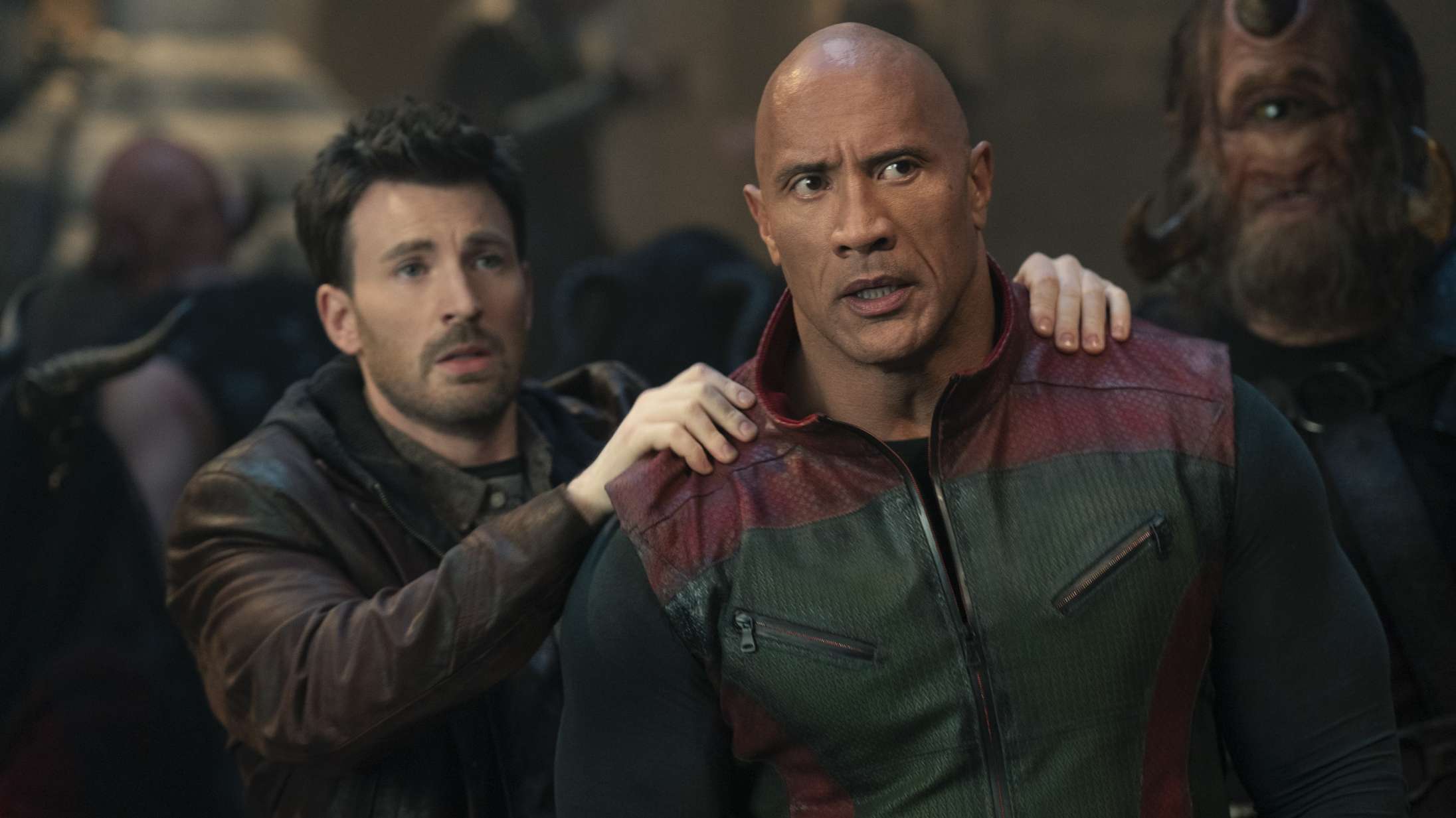 ’Red One’: The Rock og Chris Evans giver jule-blockbusteren et lystigt comeback