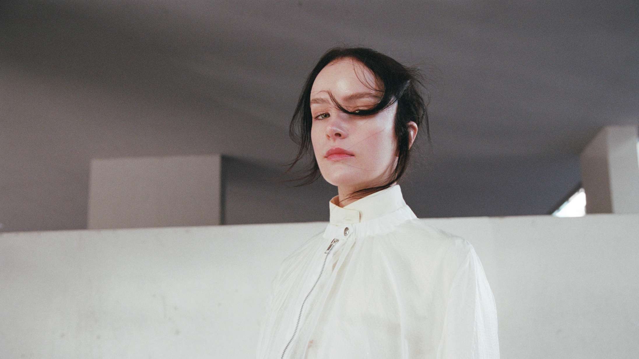 Ugens fire vigtigste album: Hun bringer en beskidt, punket energi ind i electropoppen