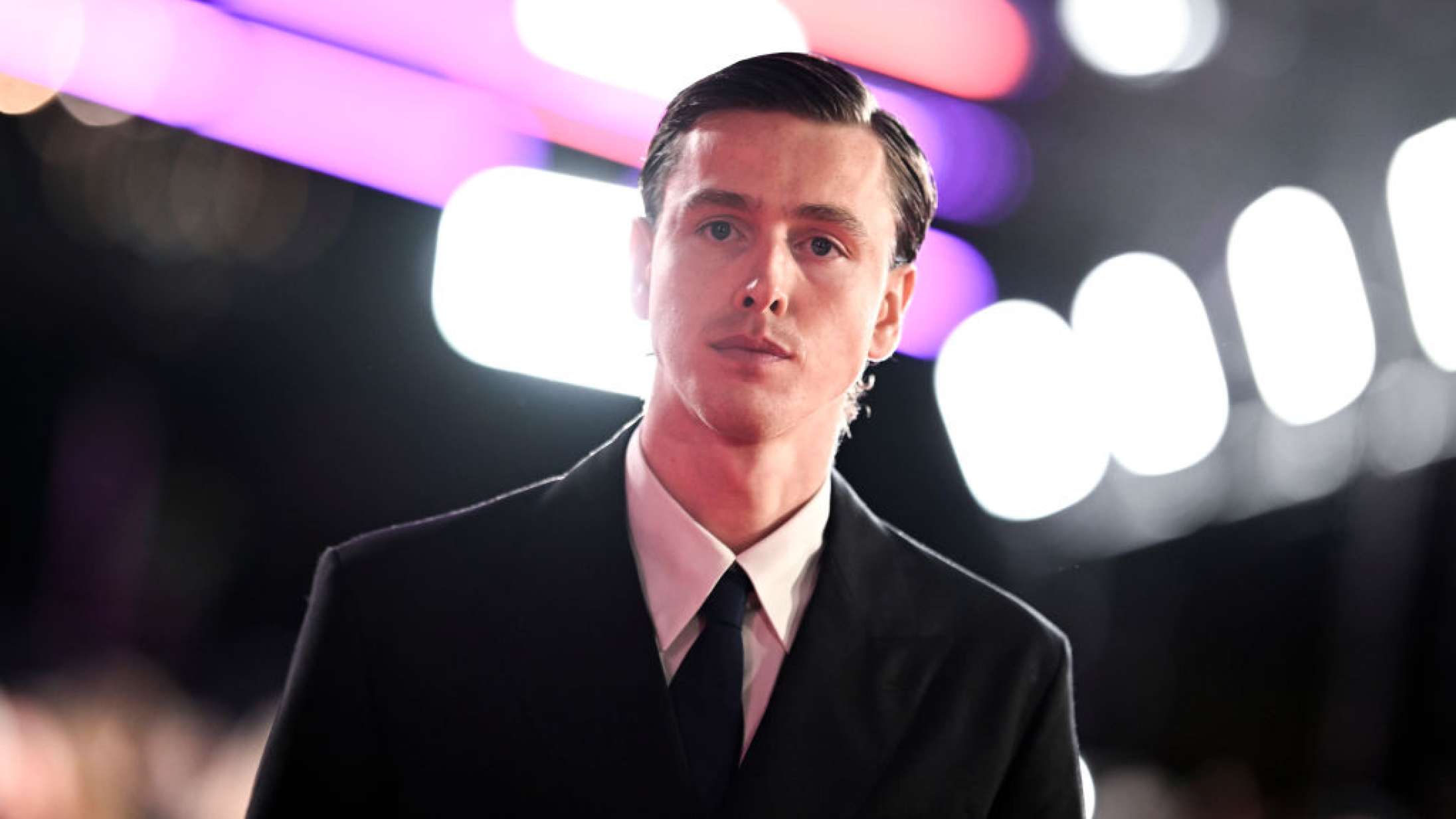 ‘Babygirl’-stjerne går fuld Safdie-noia i sin instruktørdebut ’Urchin’ – se traileren