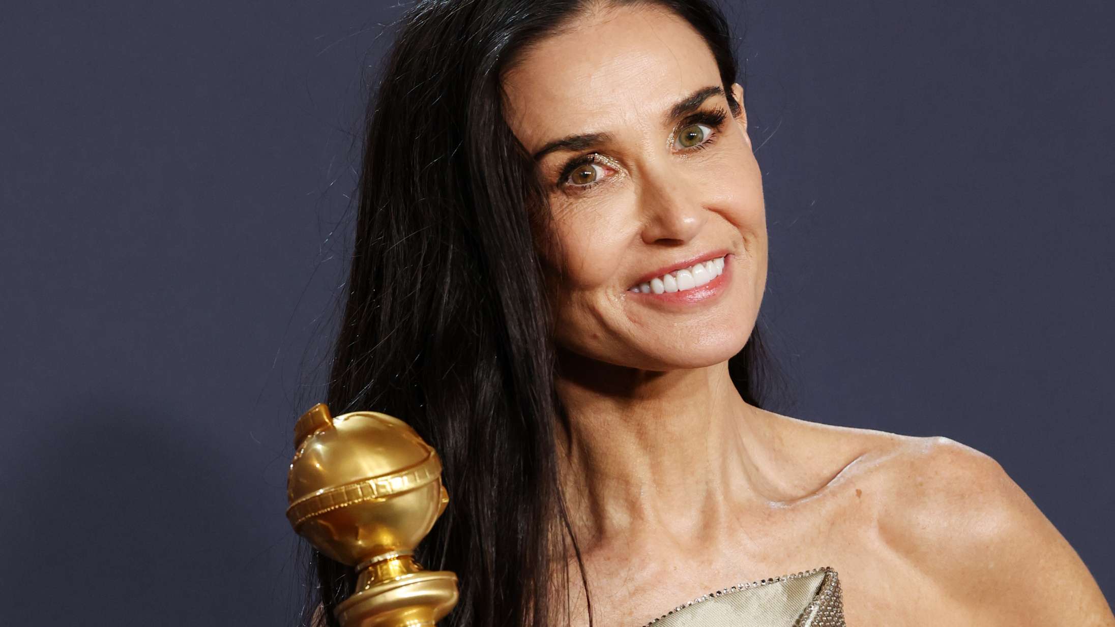 Demi Moore vandt sin første skuespilpris efter 45 år i branchen – se talen