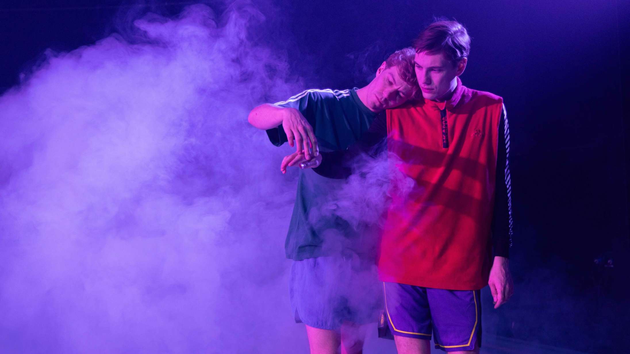 Plastikosten er kommet til byen med iscenesættelsen af ‘Jeg anerkender ikke længere jeres autoritet’