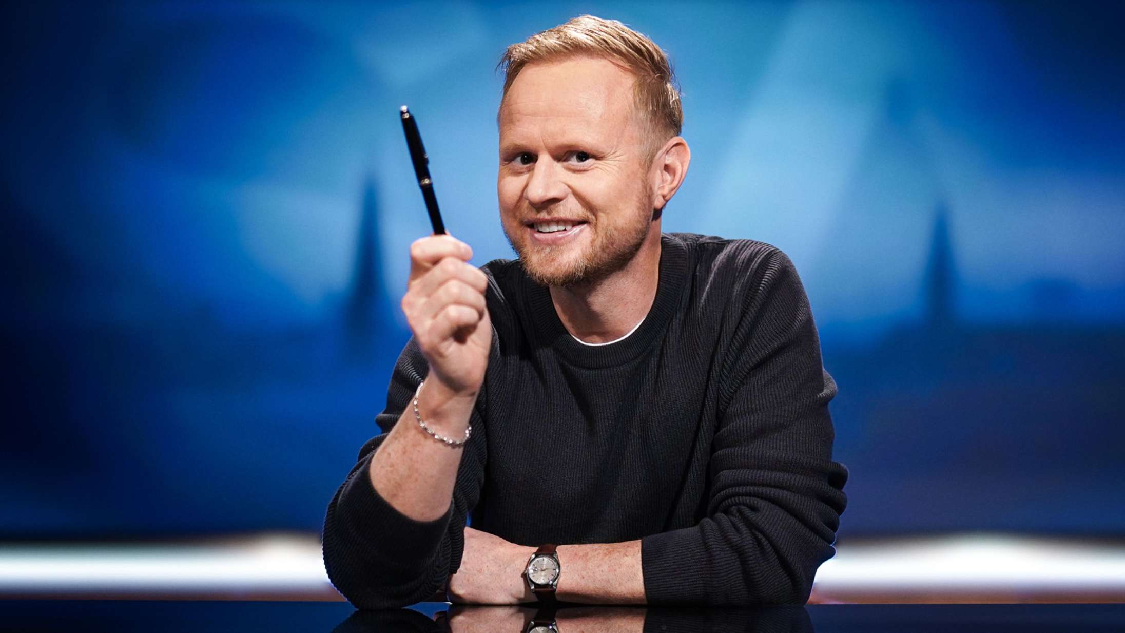 DR har fundet ny satirevært efter Jonatan Spang-fyring