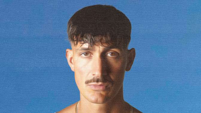 Tobias Rahim overrasker som rapper på ny single – lyt til ‘Lys ...