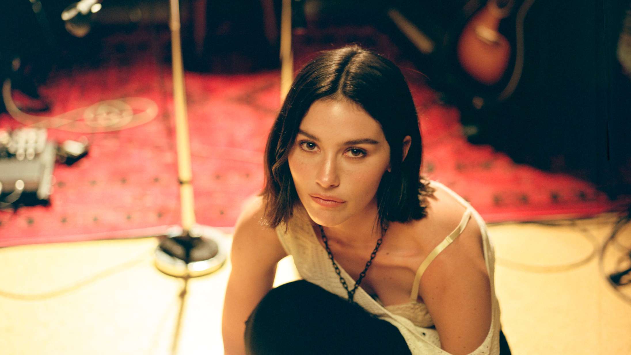 Gracie Abrams er en af de seneste års største nye stjerner. Så hvorfor kan ingen lide hende?