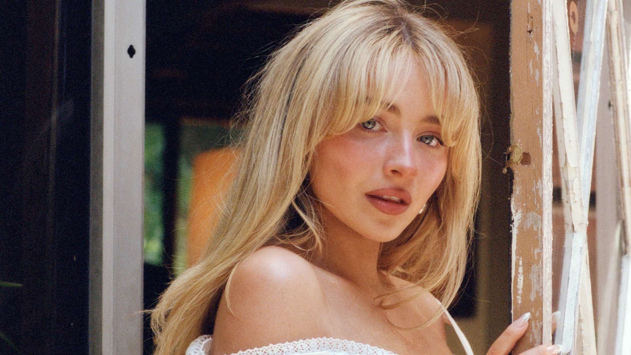 Sabrina Carpenter og Margaret Qualley slutter sig til Fred Astaire-biopic