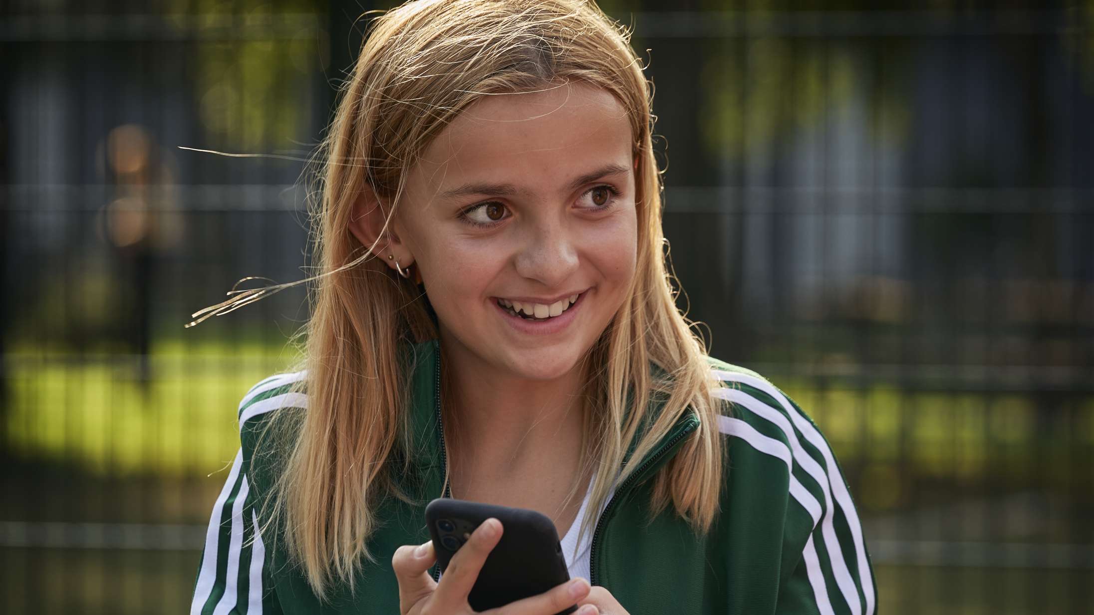 ’Honey’: 14-årig skuespiller understreger, at hun er Danmarks hurtigskydende stjerneskud