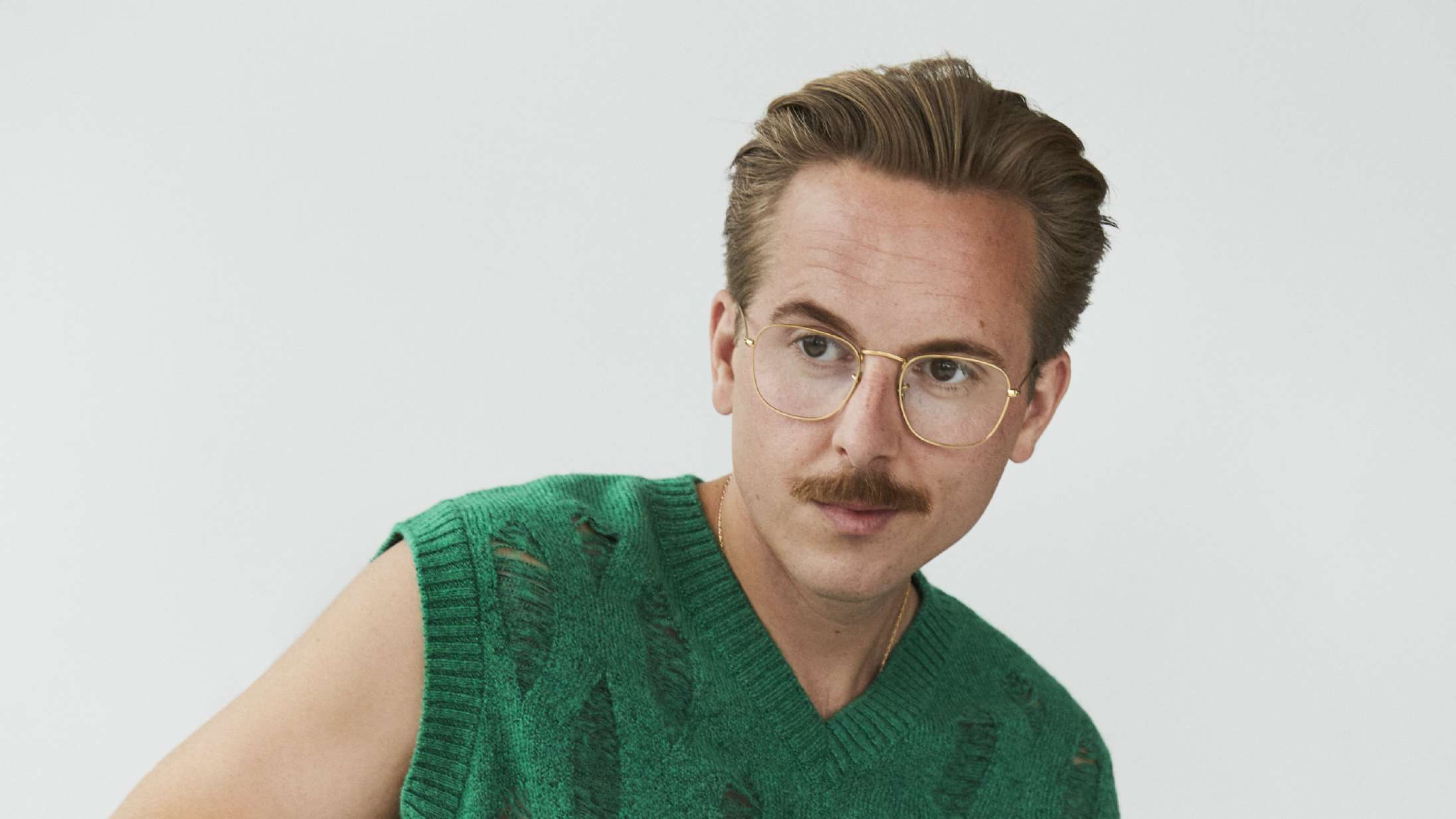 Thomas Korsgaards nye bog er fyldt med røde flag. Alligevel er ‘Hastetilfælde’ værd at læse