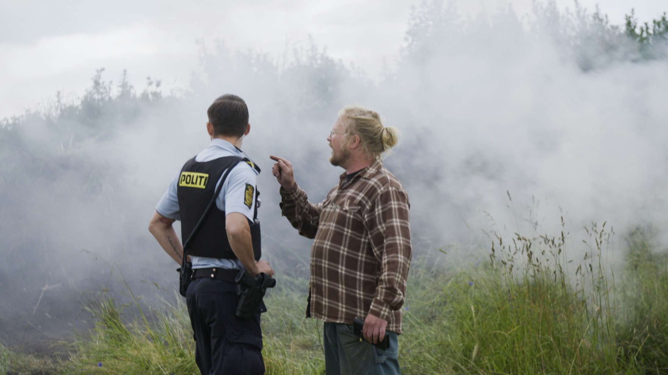 Det er svært at holde med nogen i TV 2’s ekstreme nabokrig