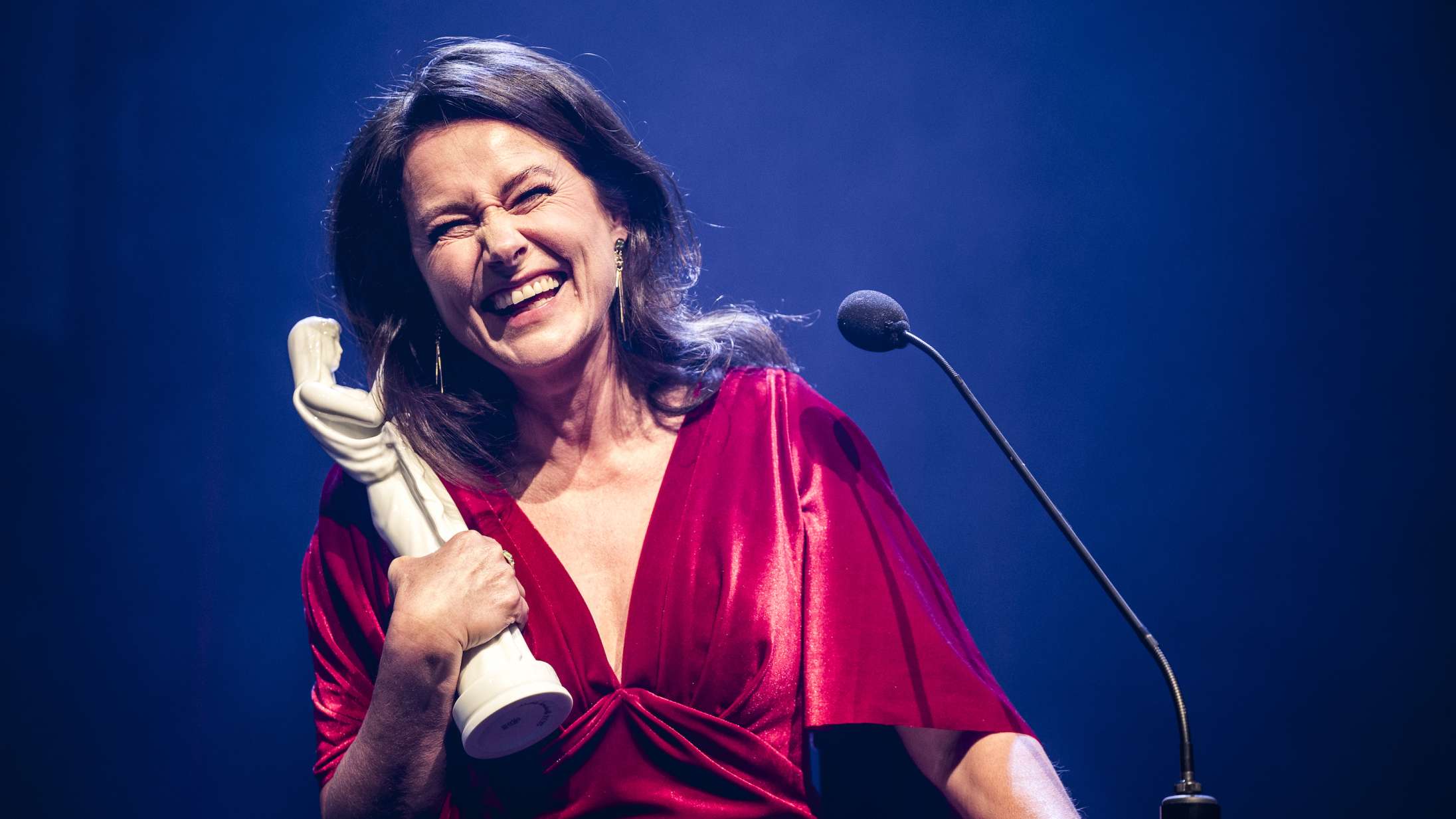 Sidse Babett Knudsen og instruktørlegende blev hædret til Bodilprisen – se alle vinderne