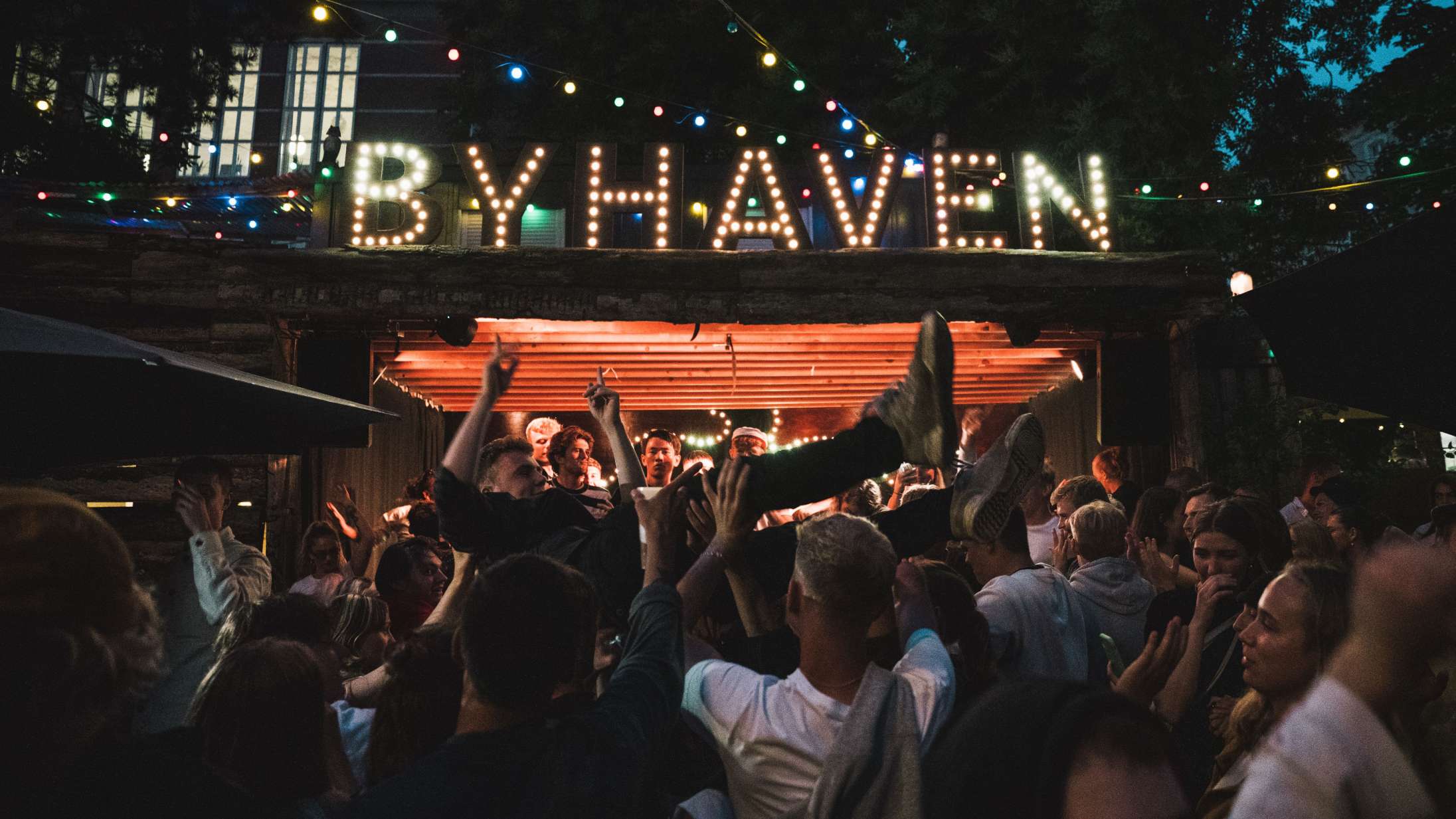 Pumpehusets Byhave annoncerer forårets gratis koncerter – se programmet