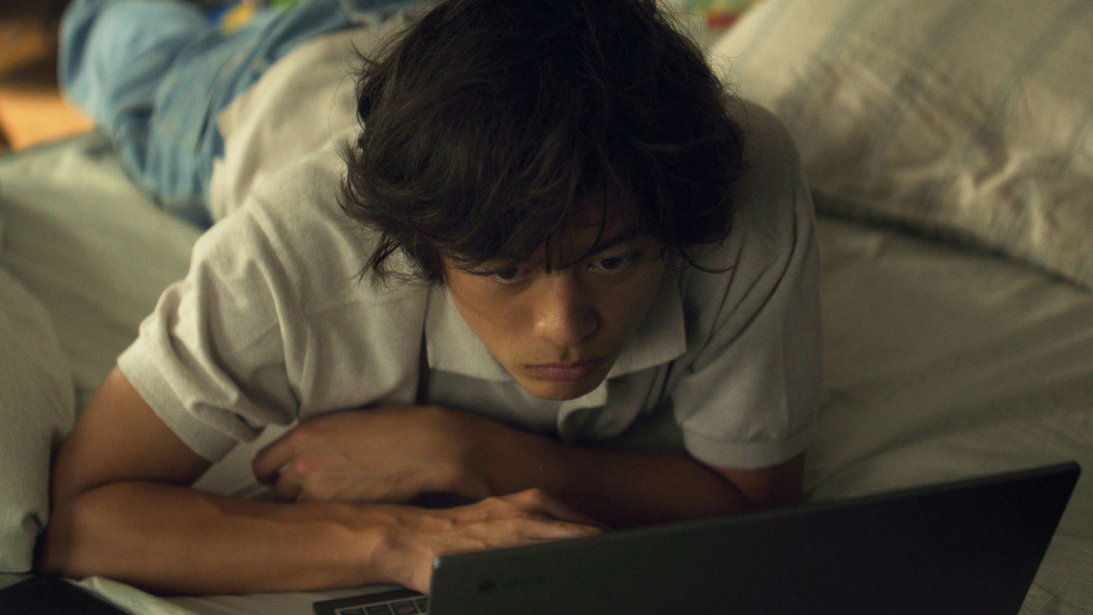 ’Det skjulte’: Familiethriller om børnepornoanklager burde være brændende aktuel