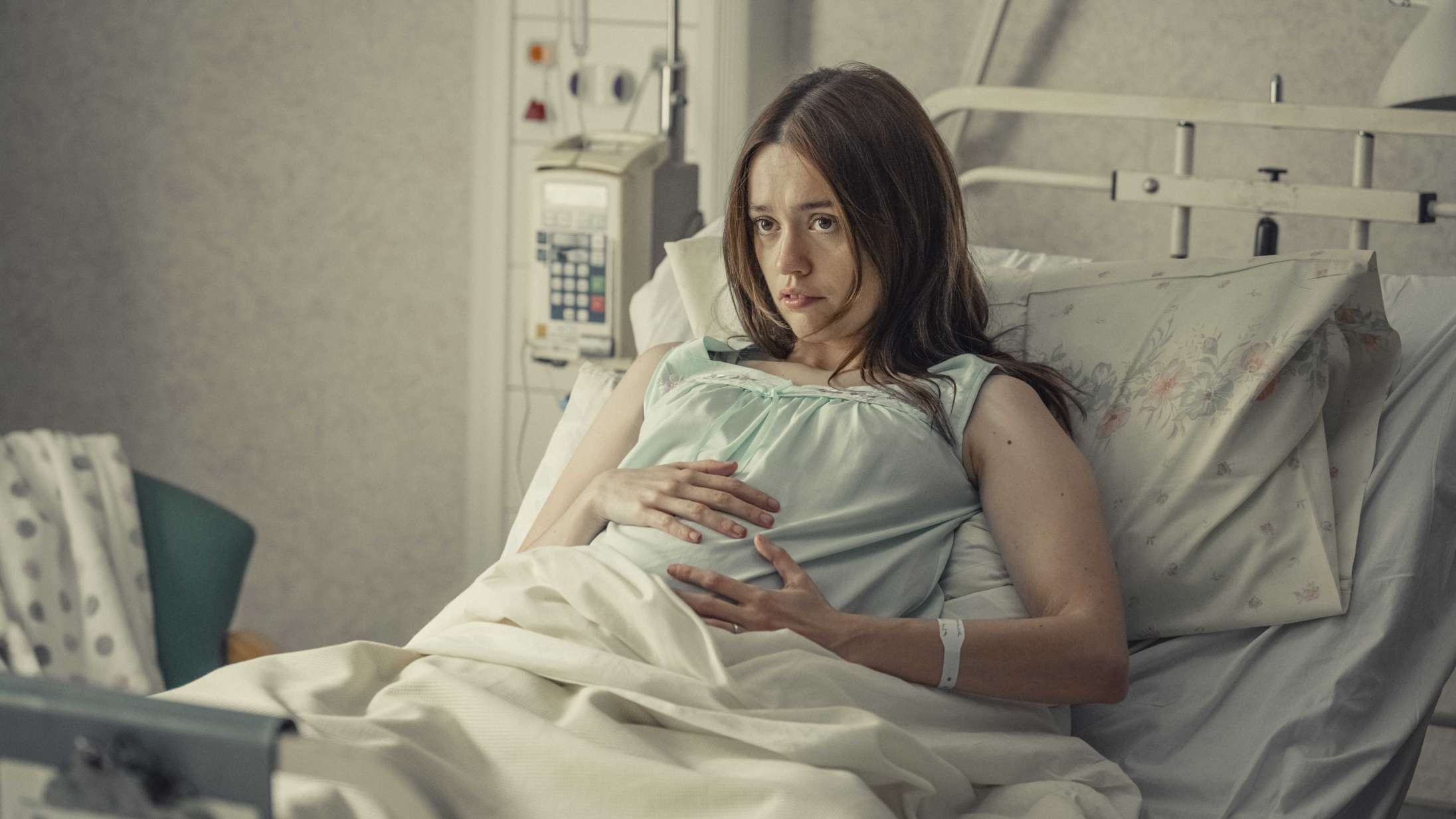 ’Toxic Town’: Jorden er giftig i neglebidende Netflix-serie med en ren åbenbaring i front