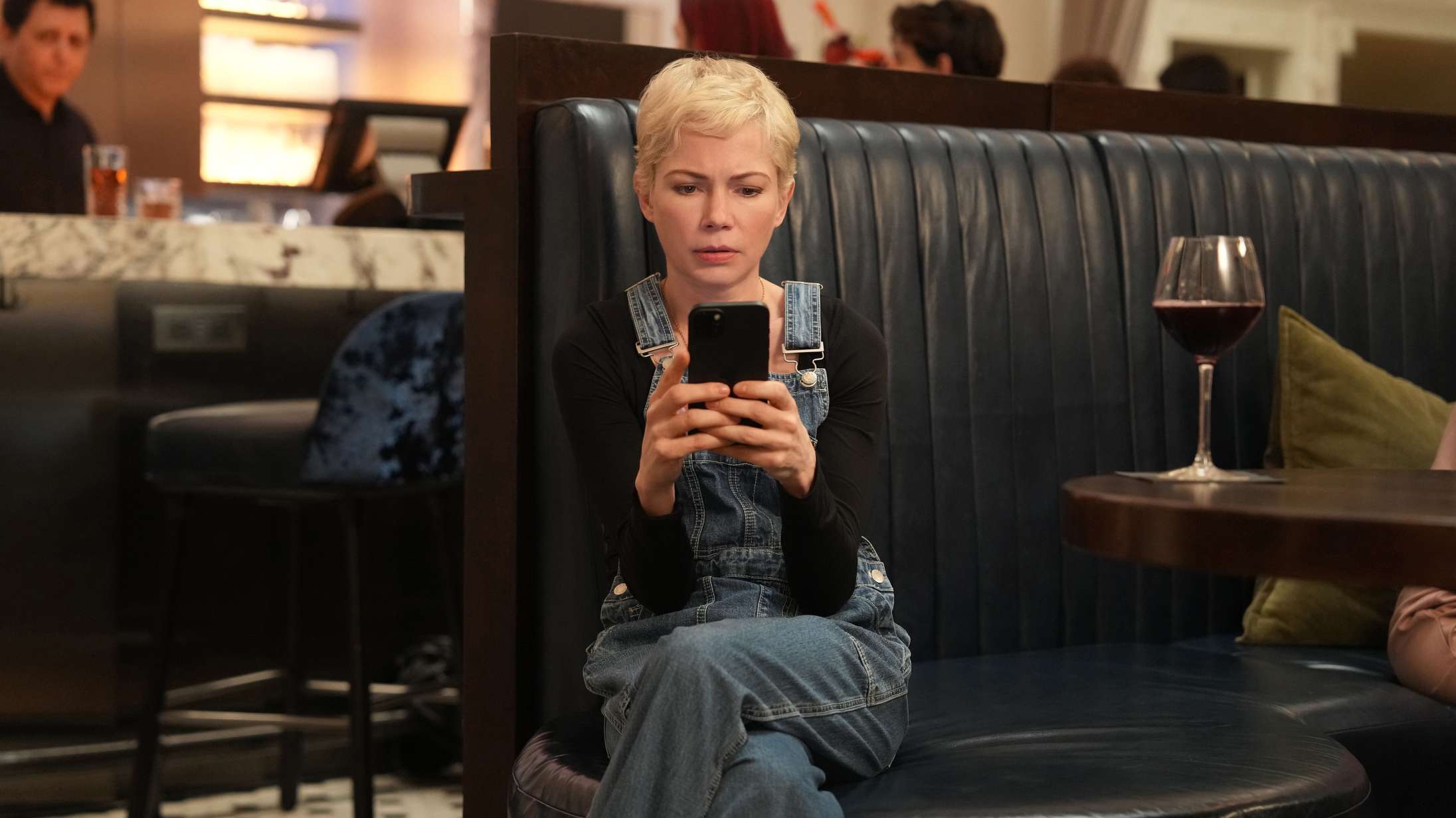 ’Dying for Sex’: Ny serie om kræft og orgasmejagt er lige så drønliderlig, som den er livs- og dødsklog