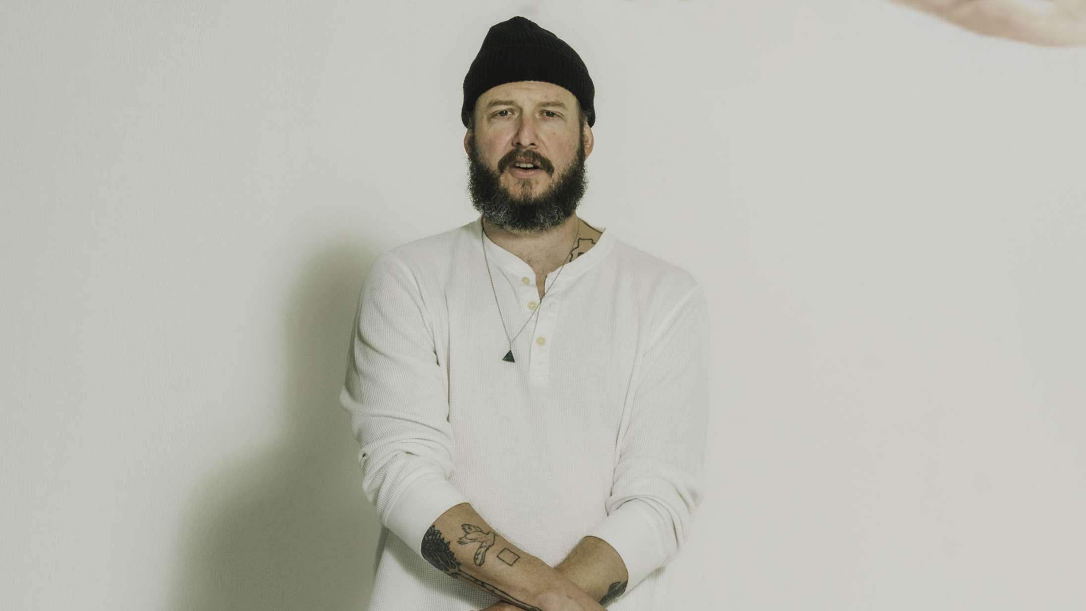 Bon Iver-forsanger har lavet en ualmindeligt catchy jingle om farsbrødshapsere
