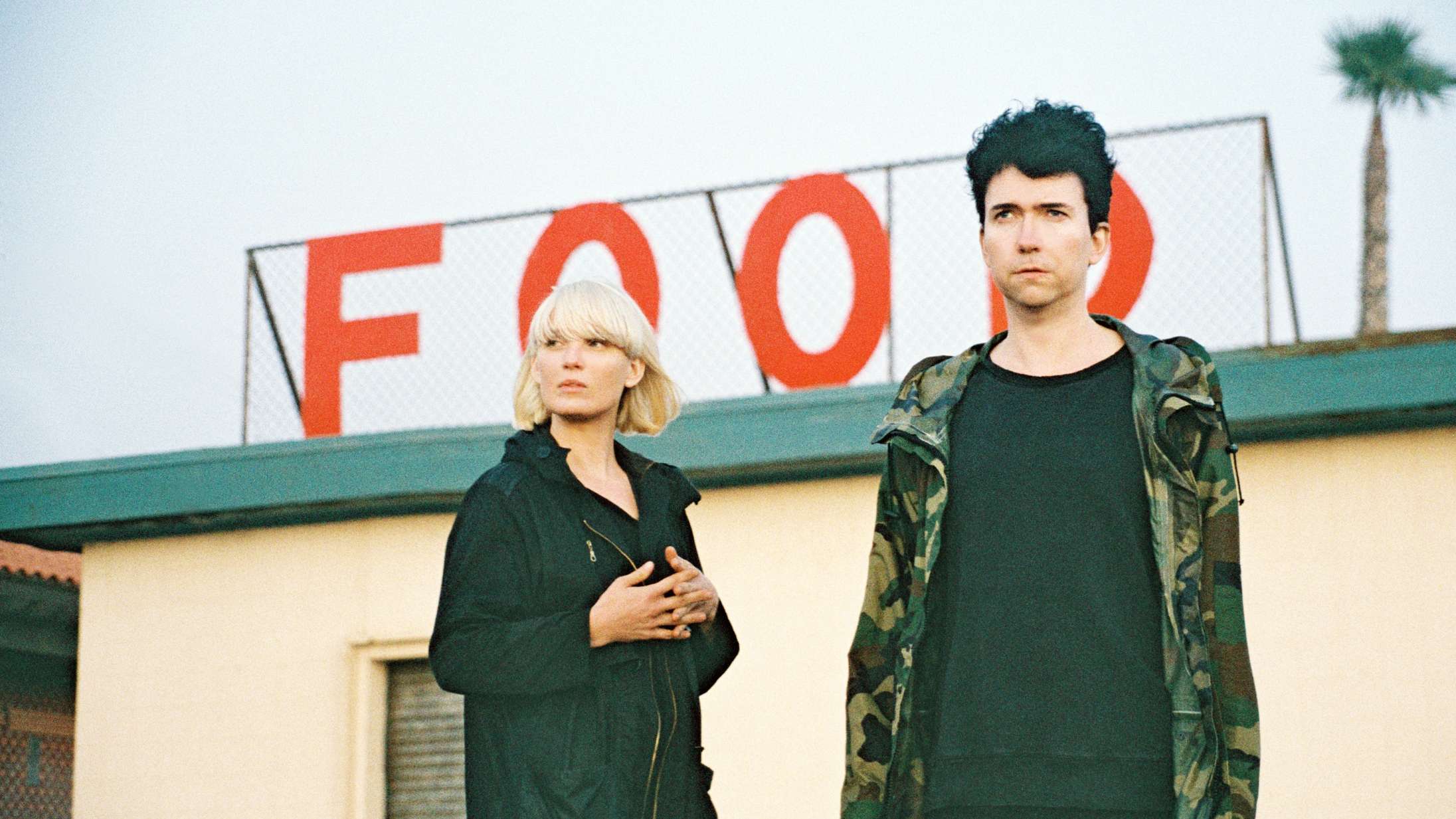 ‘Pe’ahi II’: The Raveonettes virker mere i live end nogensinde på første regulære studiealbum i 11 år