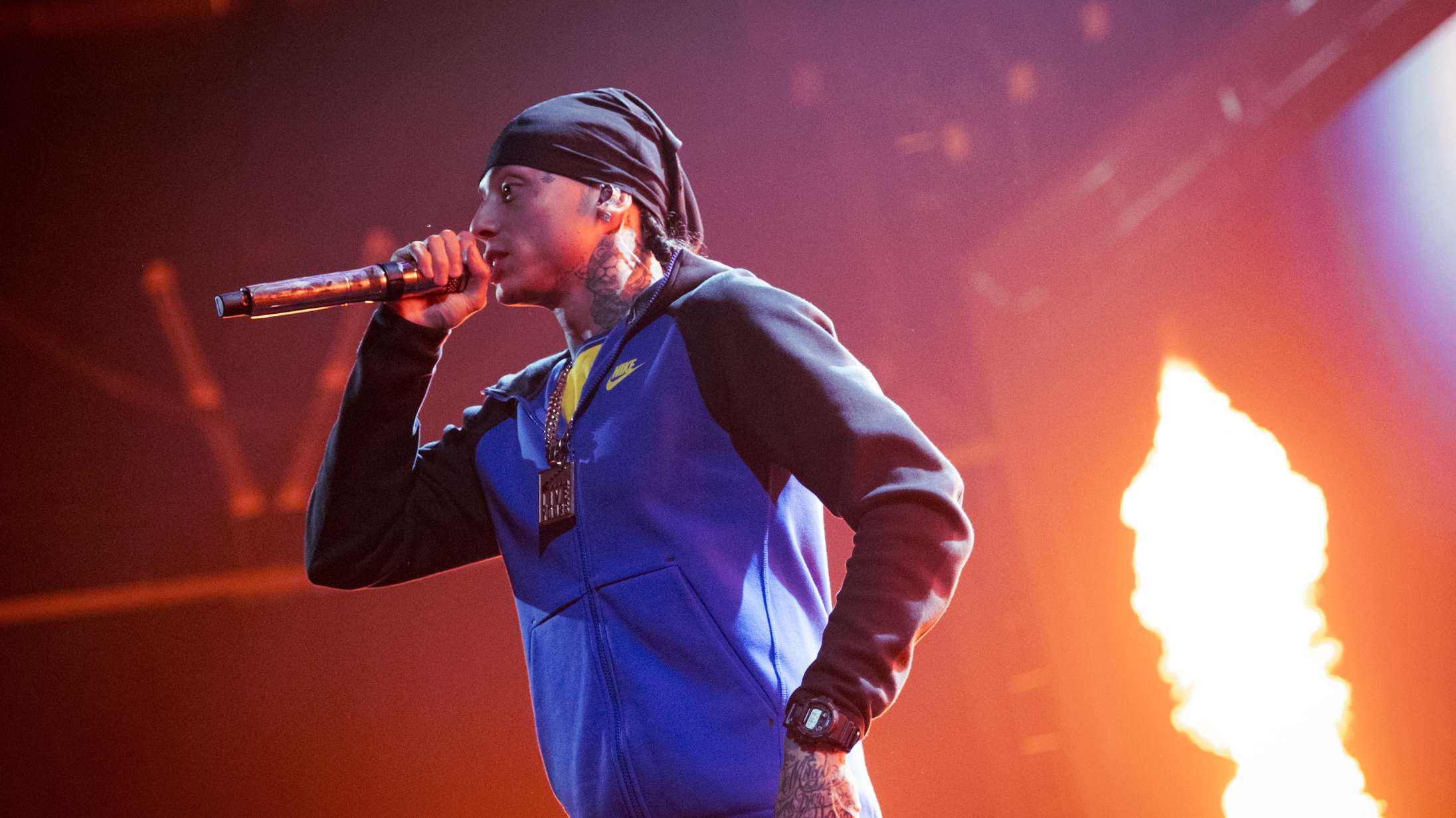 Flammer, krudt og storskærme kunne ikke dække over, at Central Cee virkede ukomfortabel i Forum