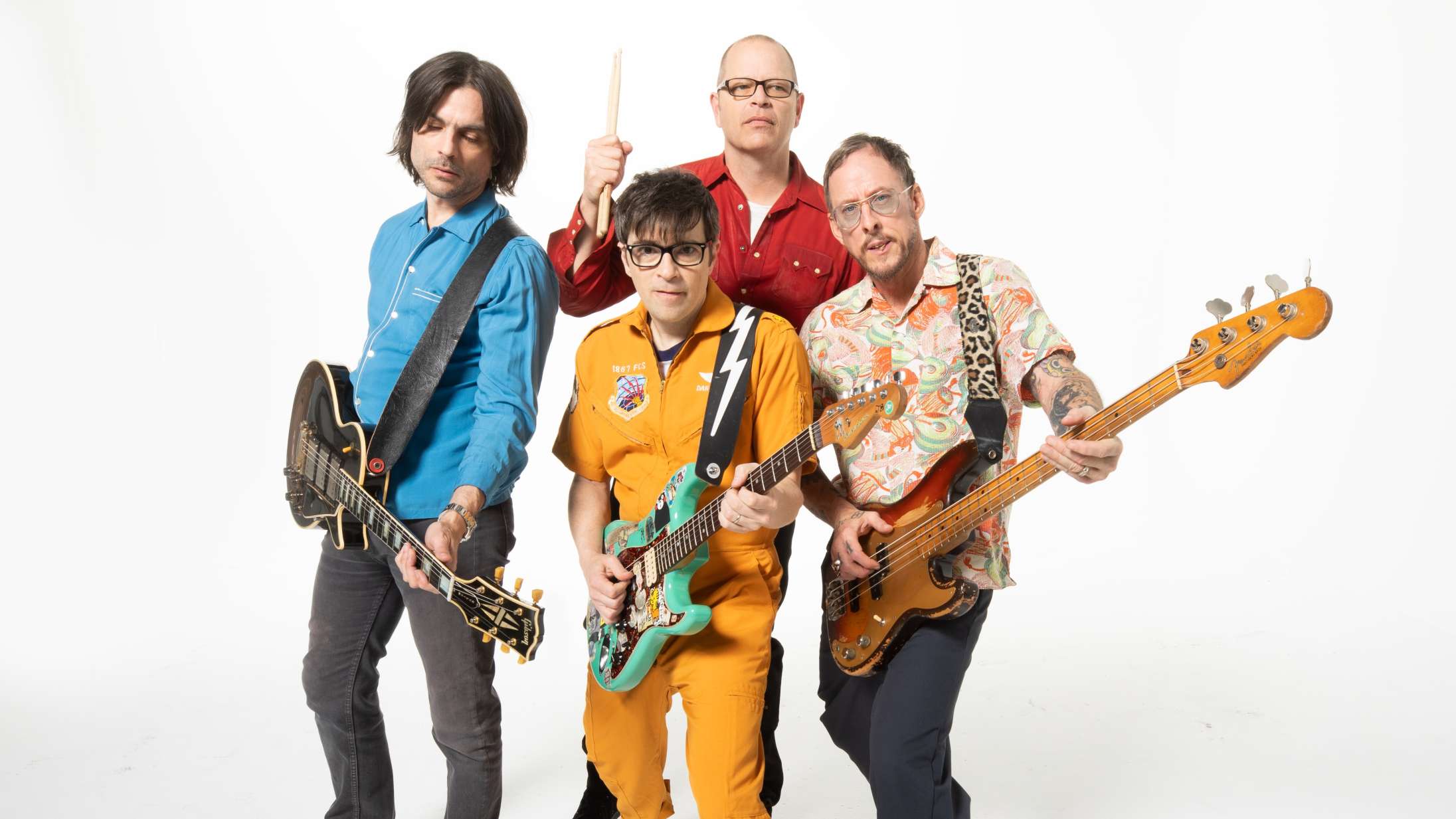 Weezer-medlems kone skudt af politiet og sigtet for drabsforsøg