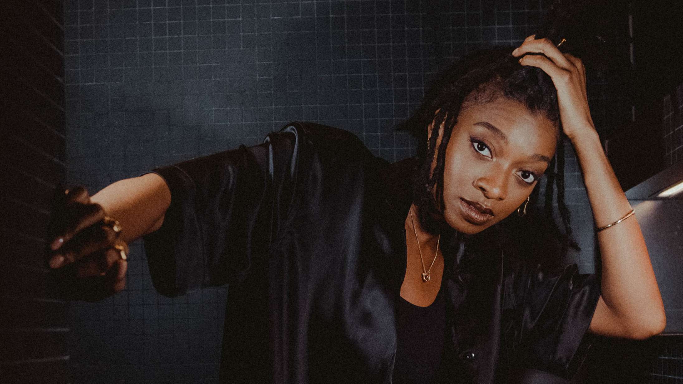 Ugens Top Tracks: En af Englands bedste rappere overrasker med kæk postpunk-single