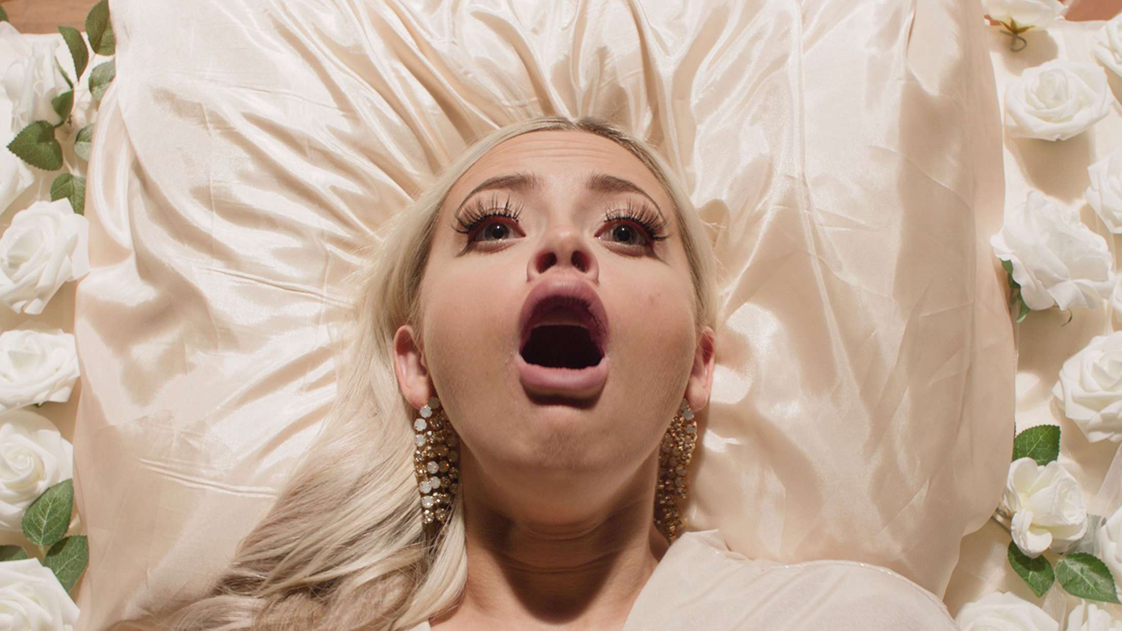 ‘Svanesang for en blogger’: DR-aktuel serie om fiktiv norsk blogger er uhøjtidelig, kompleks og højst seværdig