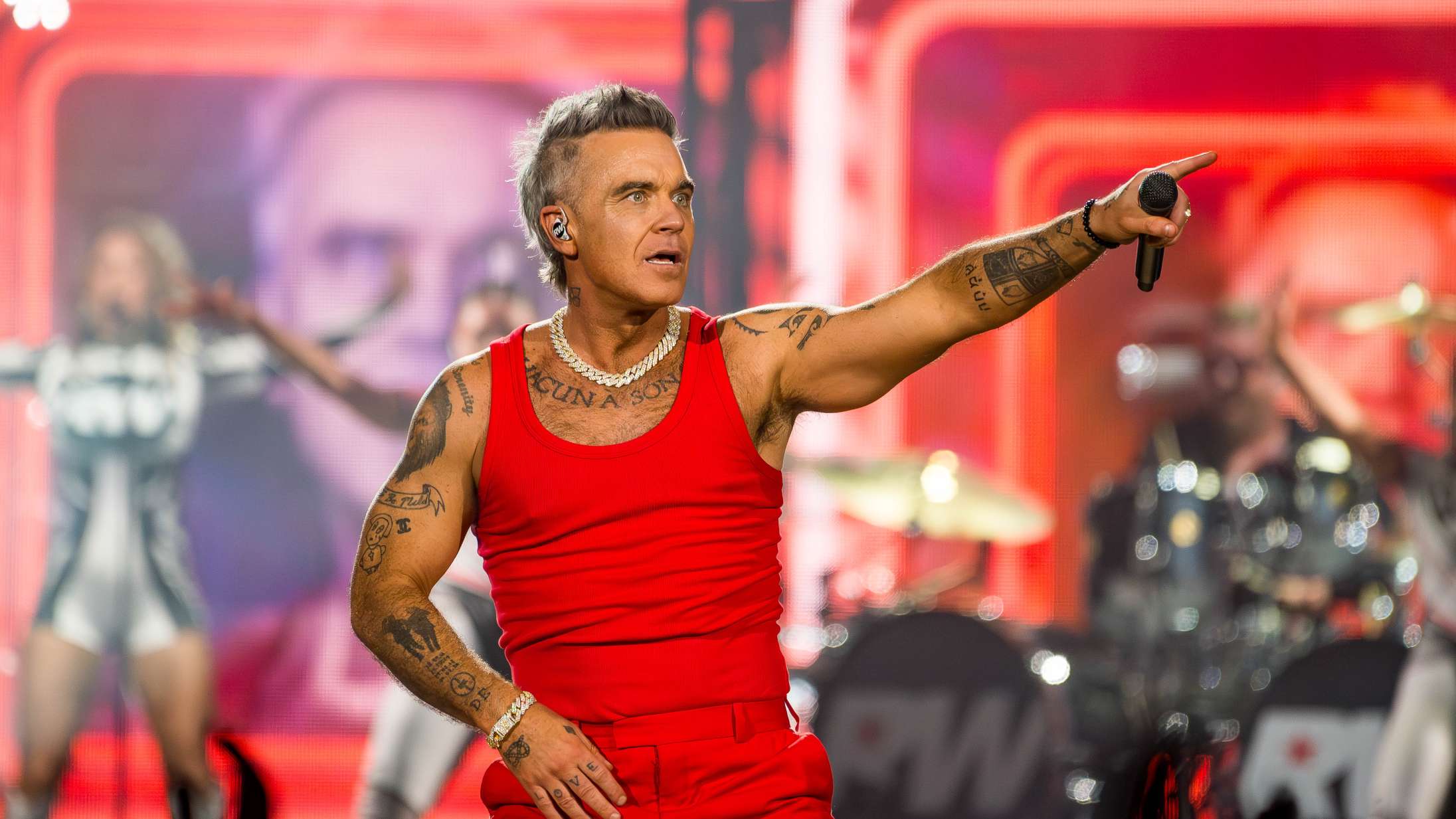 Robbie Williams ville bare gerne underholde i Parken, og det var en skam