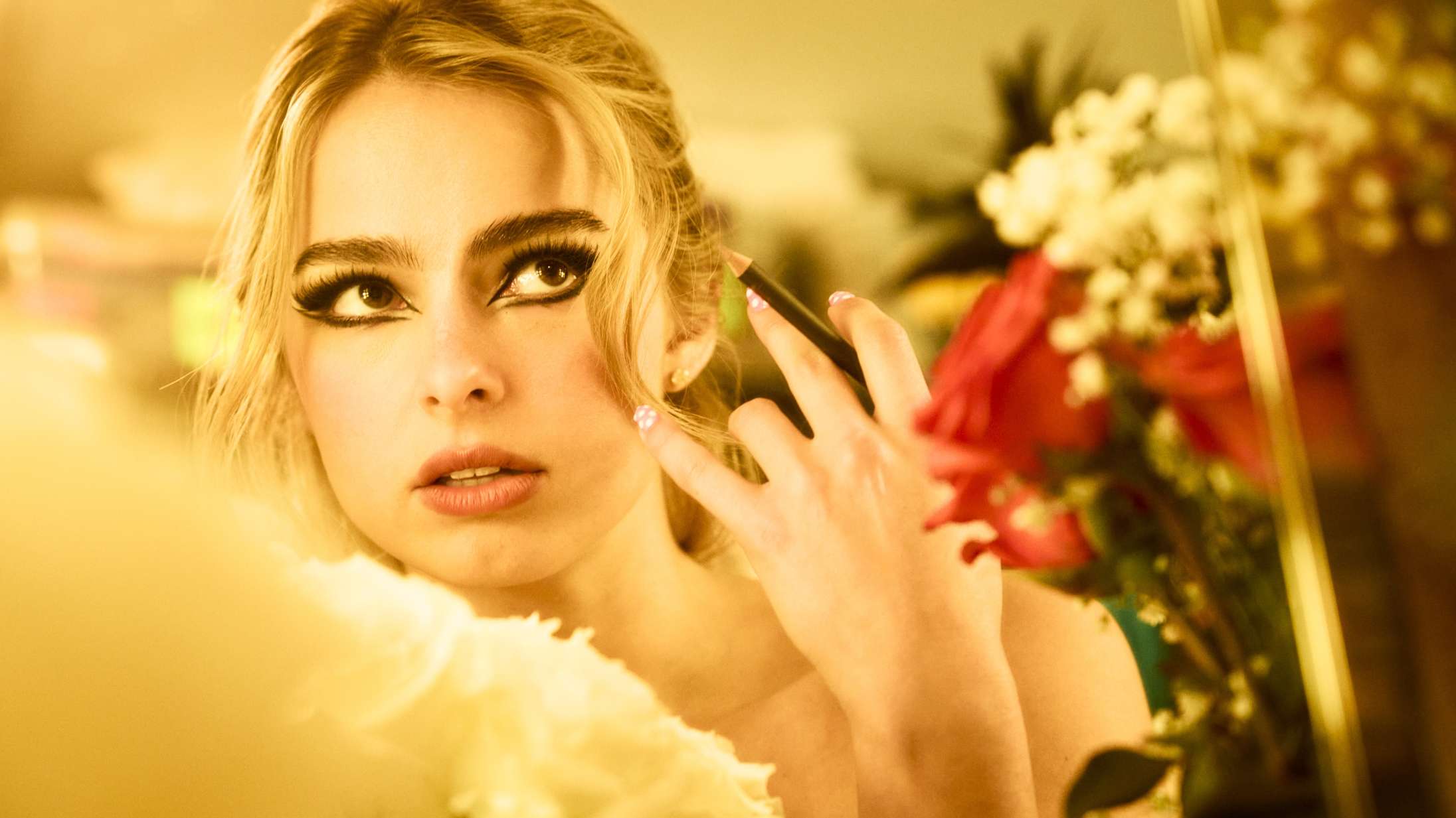 TikTok-stjernen Addison Raes debutalbum er en overlegen opvisning i vibes