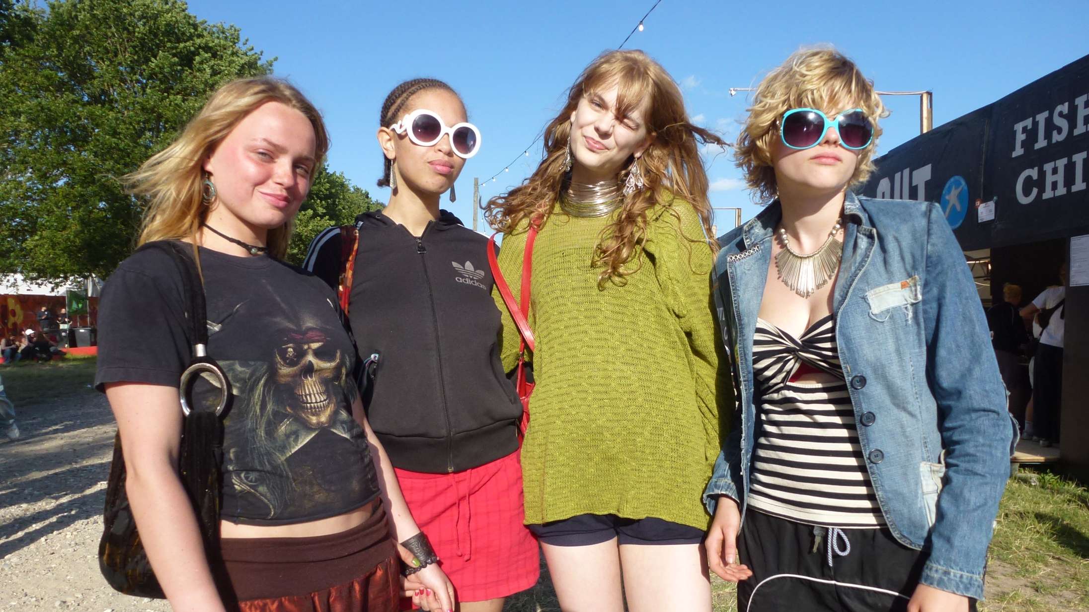 Street style fra Roskilde Festival: Campingområdet giver en fuck på den fede måde