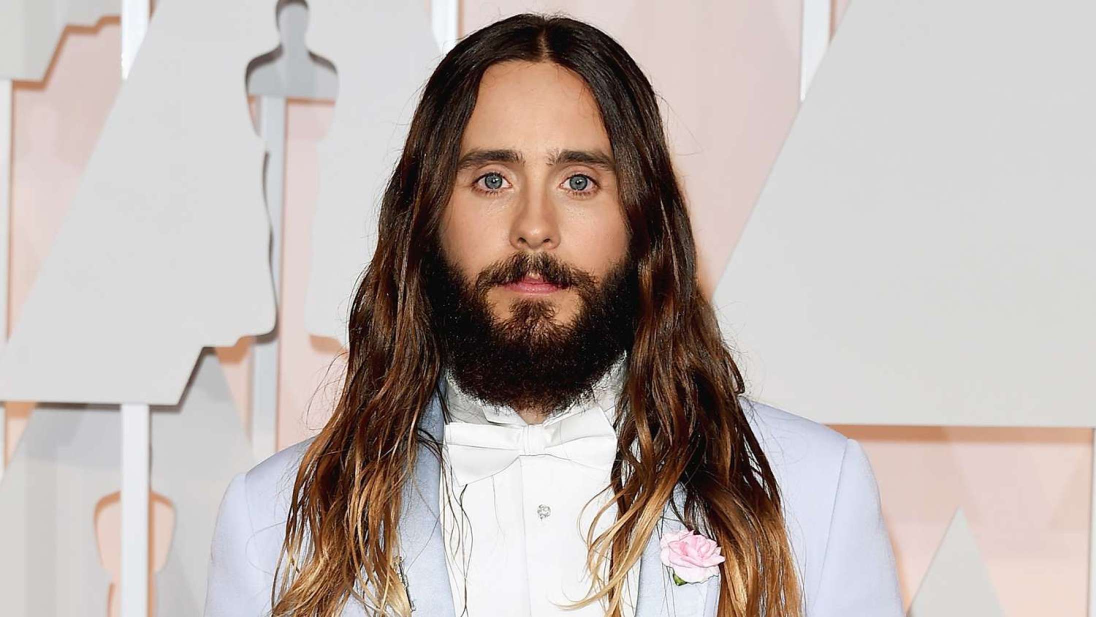 Ni kvinder beskylder Jared Leto for upassende seksuel adfærd