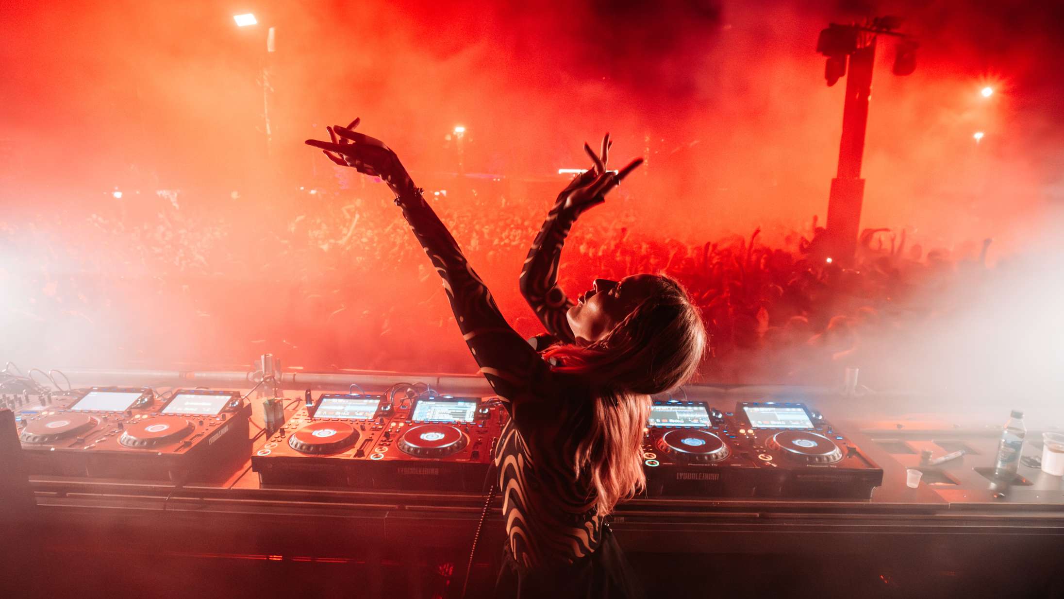 Status på Distortion anno 2025: Fra vodkafest og rapstjerner til et »proper forest raaaave«, der peger ind i fremtiden