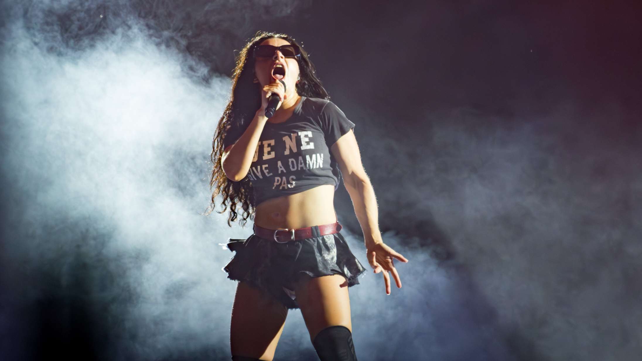 Charli XCX på Roskilde Festival: Er det den mest kompromisløse sang, der nogensinde er spillet på Orange Scene?