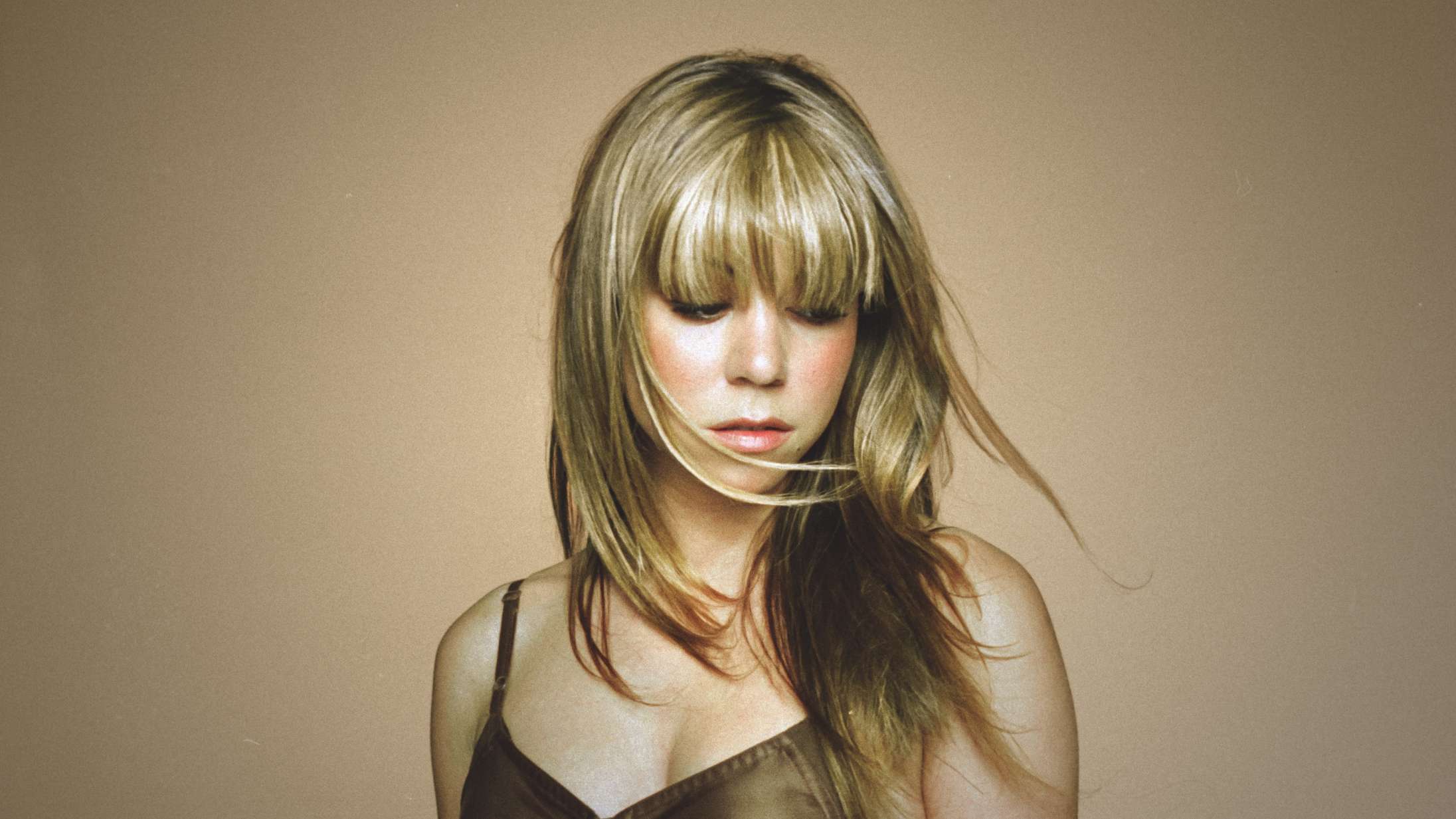 Derfor er albumaktuelle Mariah Carey meget mere end »hende med julesangen«