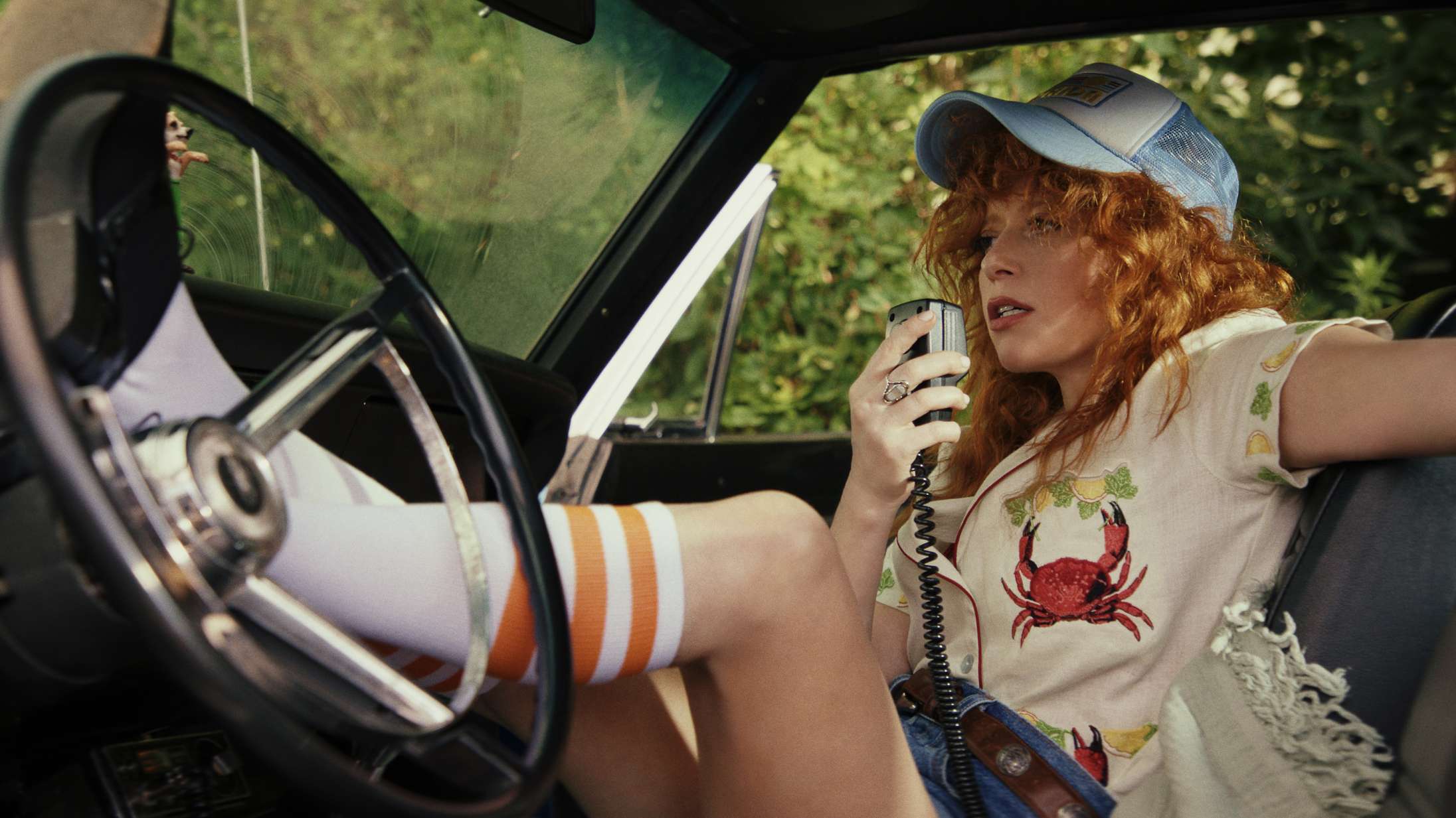 ’Poker Face’ sæson 2: Natasha Lyonne er fortsat fænomenal som antihelten, der nærmest snubler over mordere