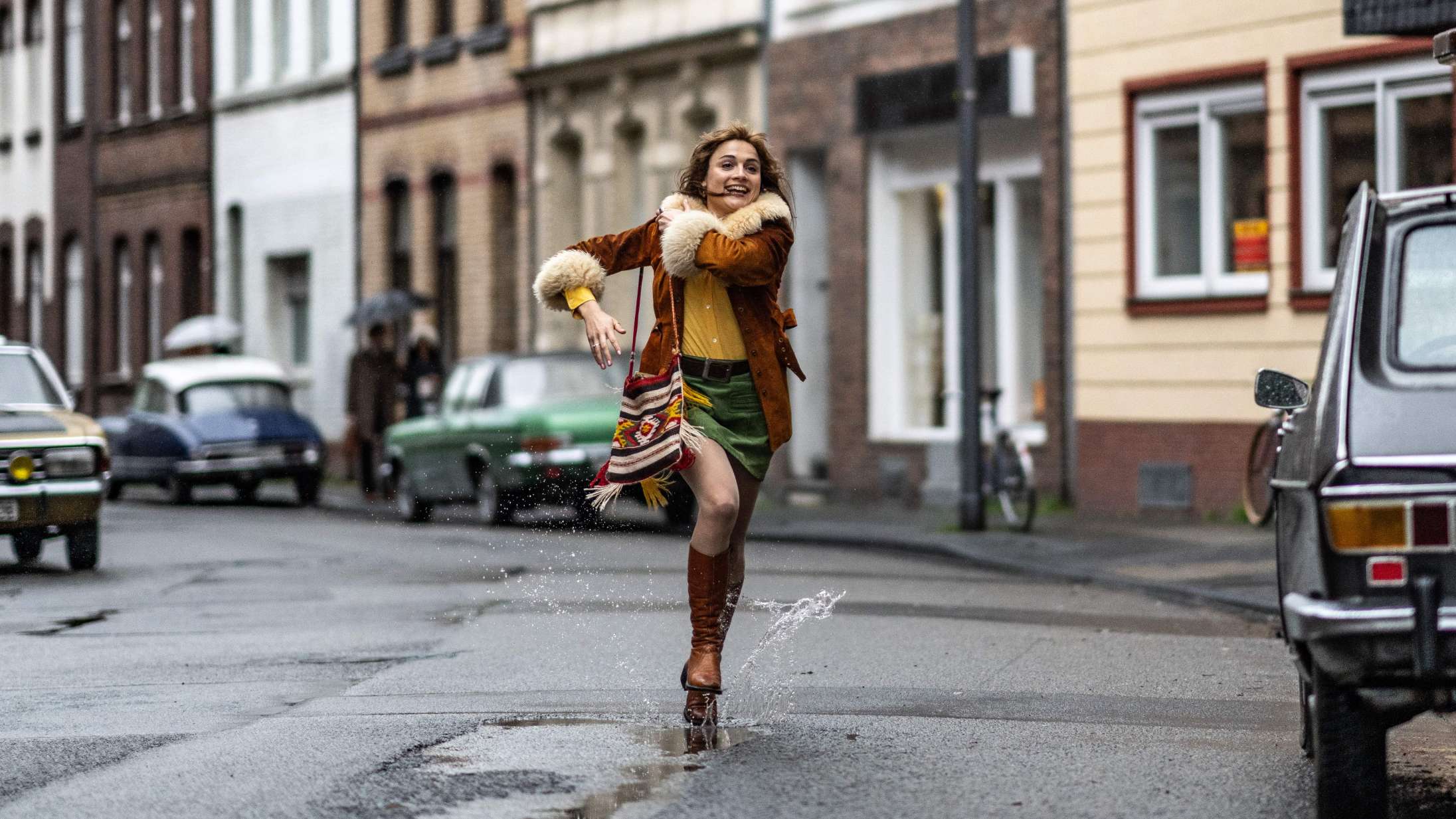 ’Køln 75’: Tysk musikfilm om purung booker forsvinder ind i sin egen navle