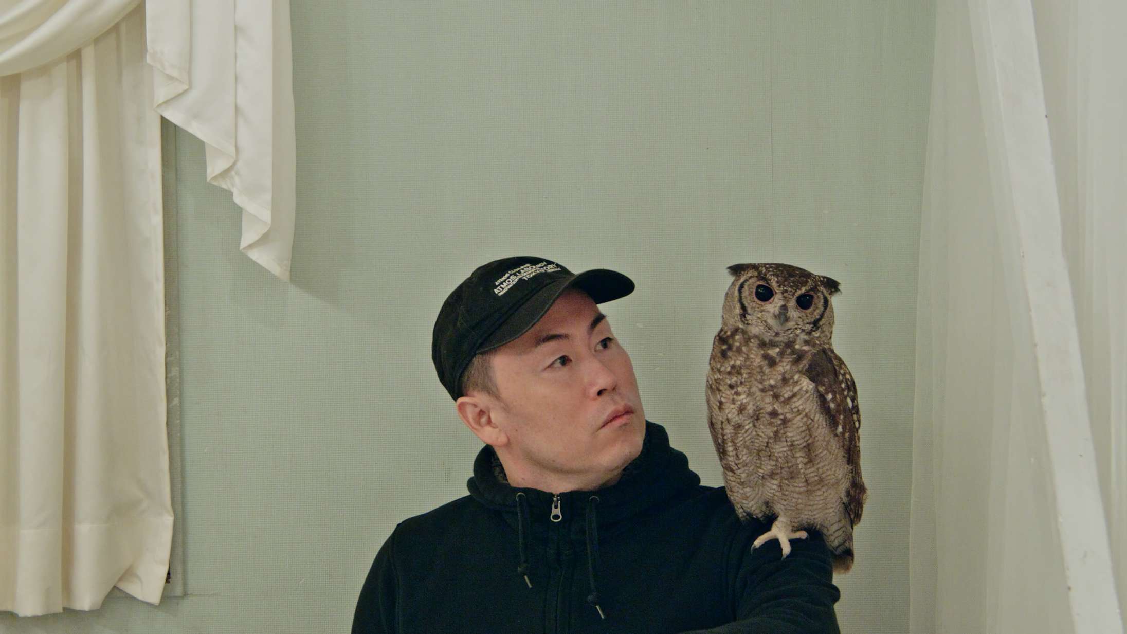 ’Ensom i Tokyo’: Tragisk dansk dokumentarperle blotlægger en brist i den japanske kultur