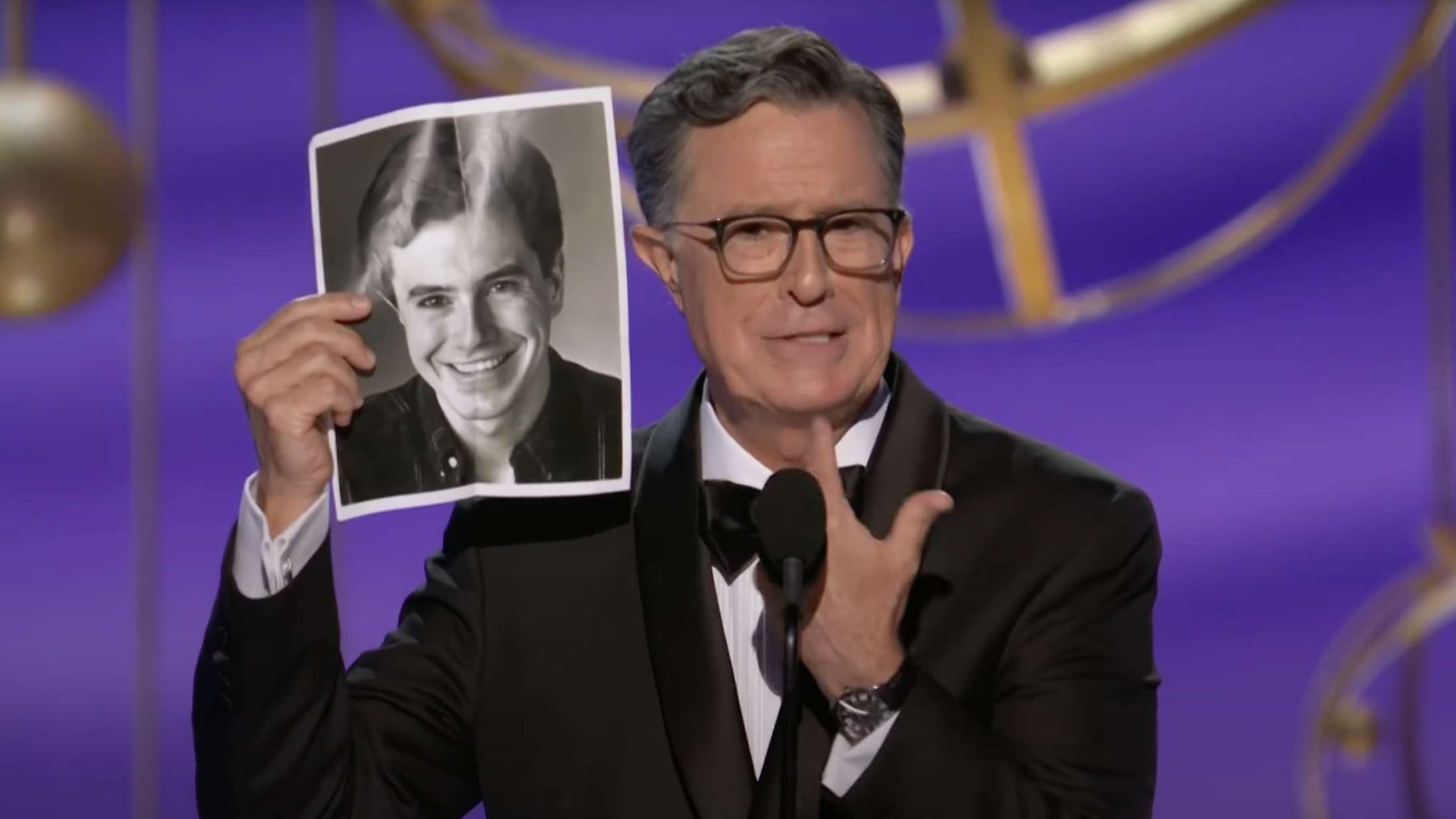 Fyrede Stephen Colbert blev hyldet ved Emmy-uddelingen: »Er der nogen, der ansætter?«