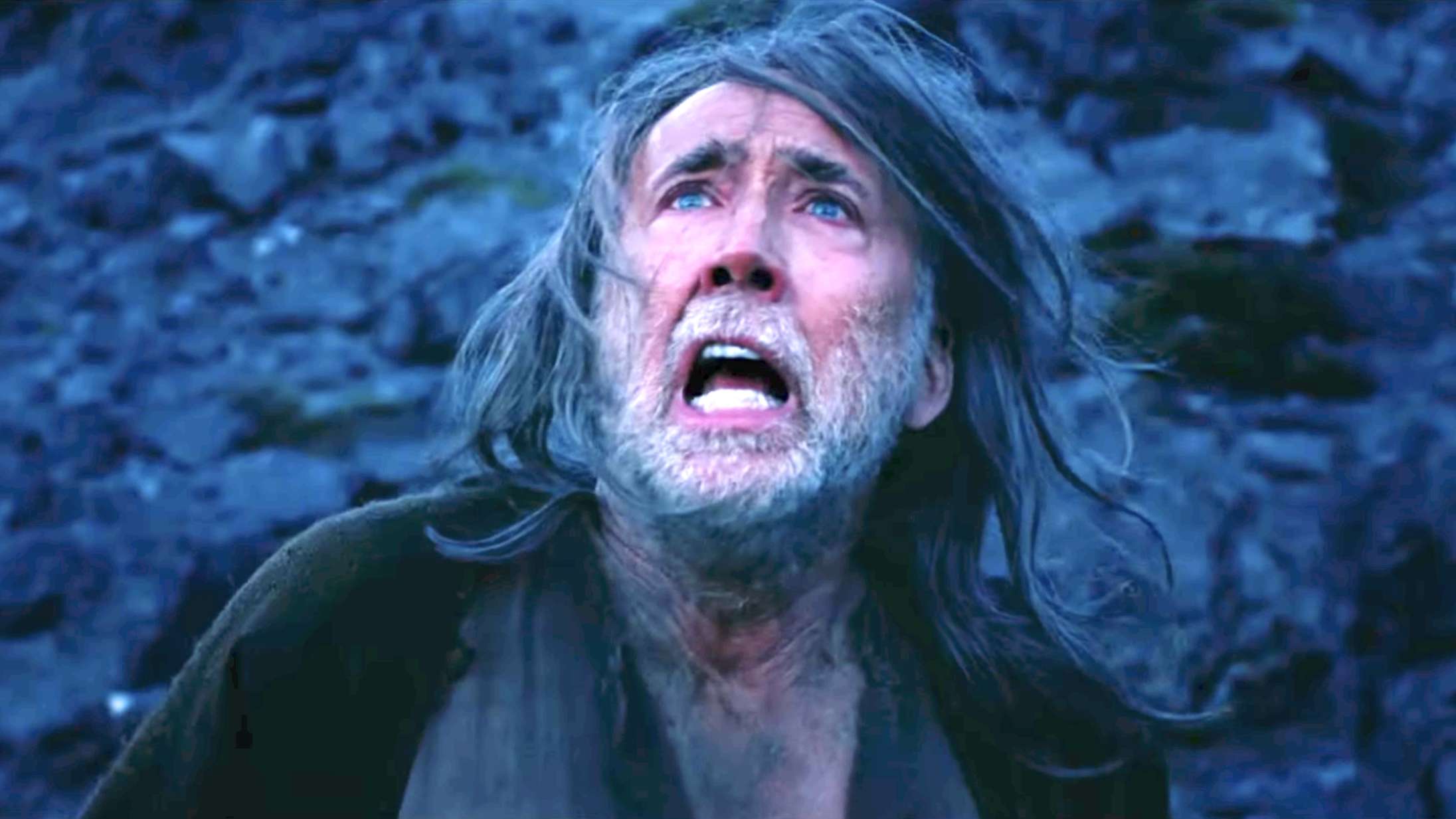 Nicolas Cage er far til Jesus i ny bizar horrorfilm – se teaseren til ‘The Carpenter’s Son’