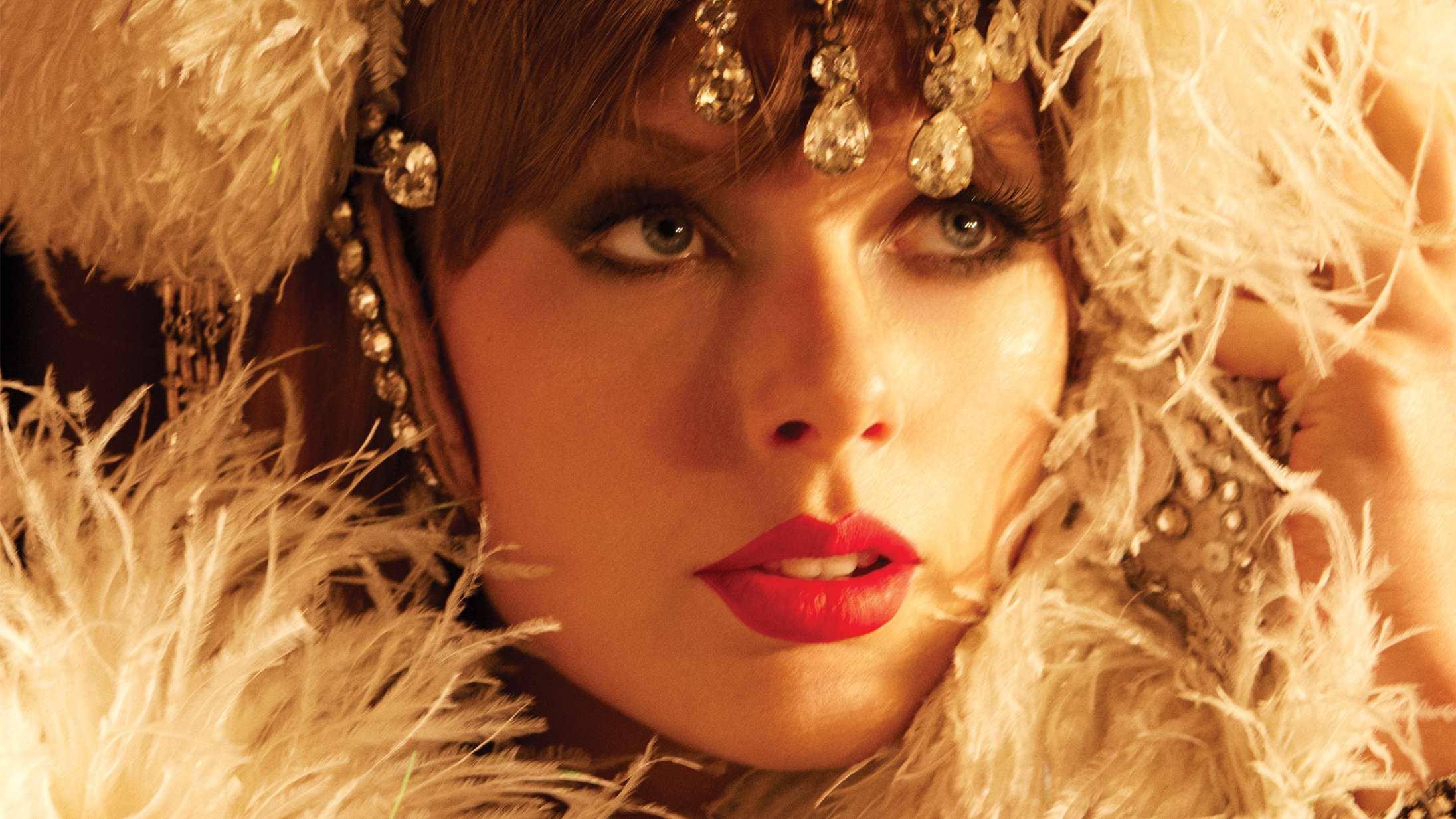 Kun én popstjerne har overgået salgstallene for Taylor Swifts nye album