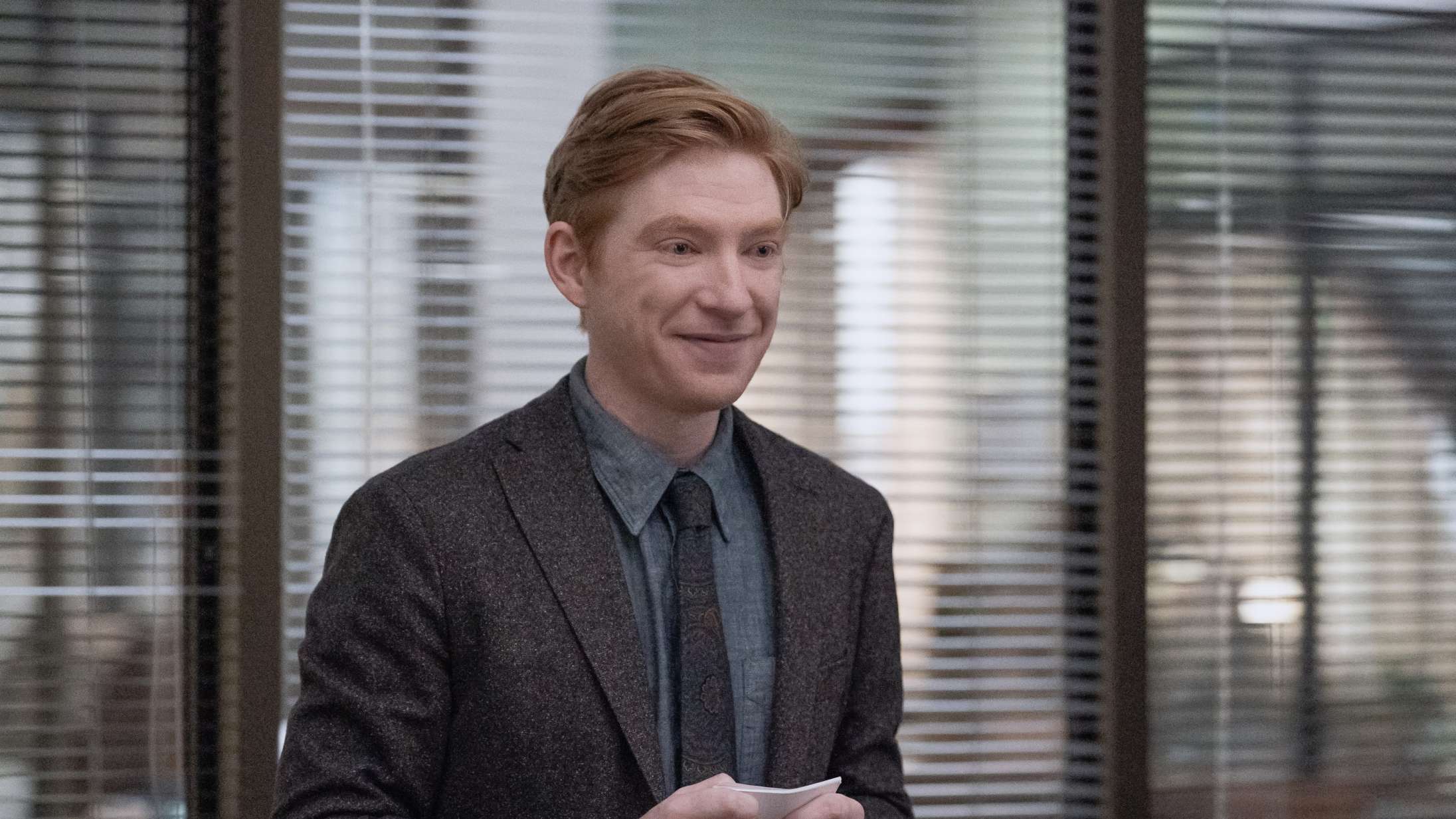 ‘The Office’-skabers nye serie får endelig dansk premieredato