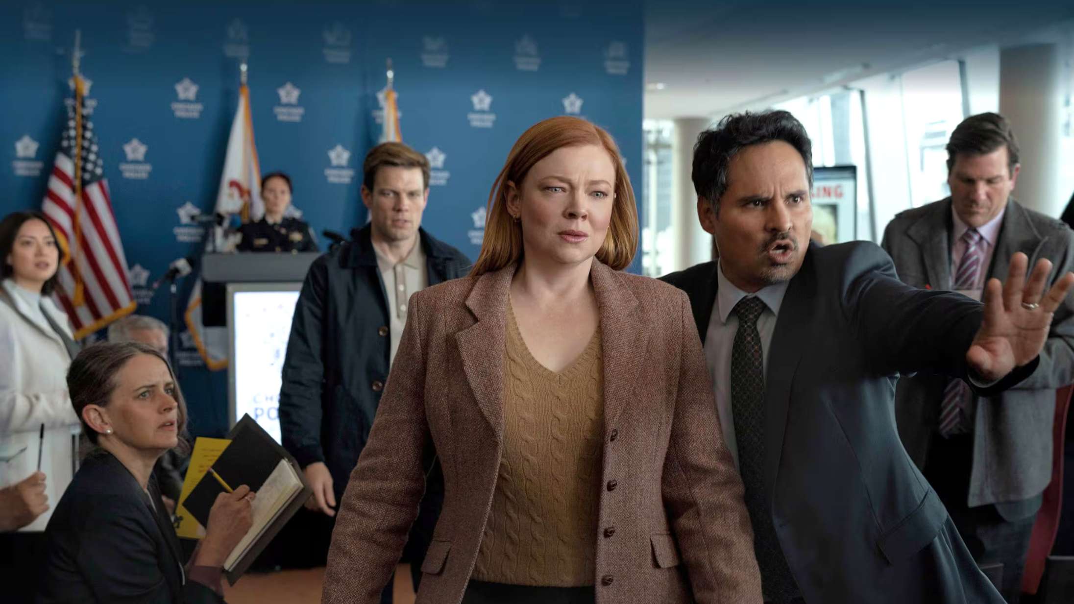 ‘All Her Fault’: Bingeværdig krimiserie byder på kidnapning og konstant spænding