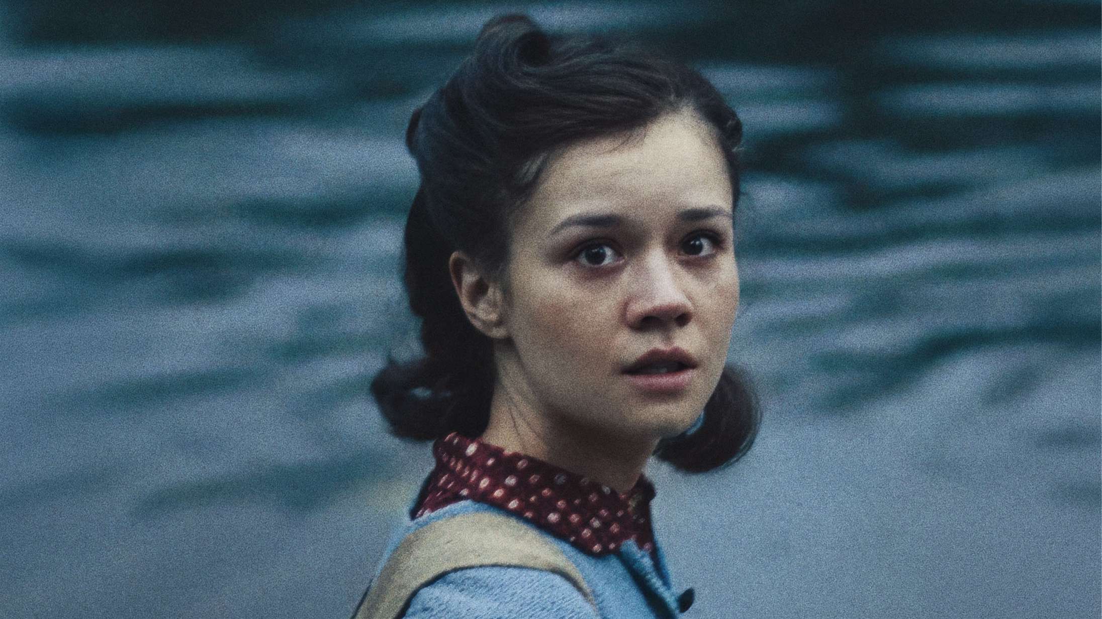 ’Se mod solen’: Biografaktuel spøgelsesfilm kræver din koncentration – men belønner den også