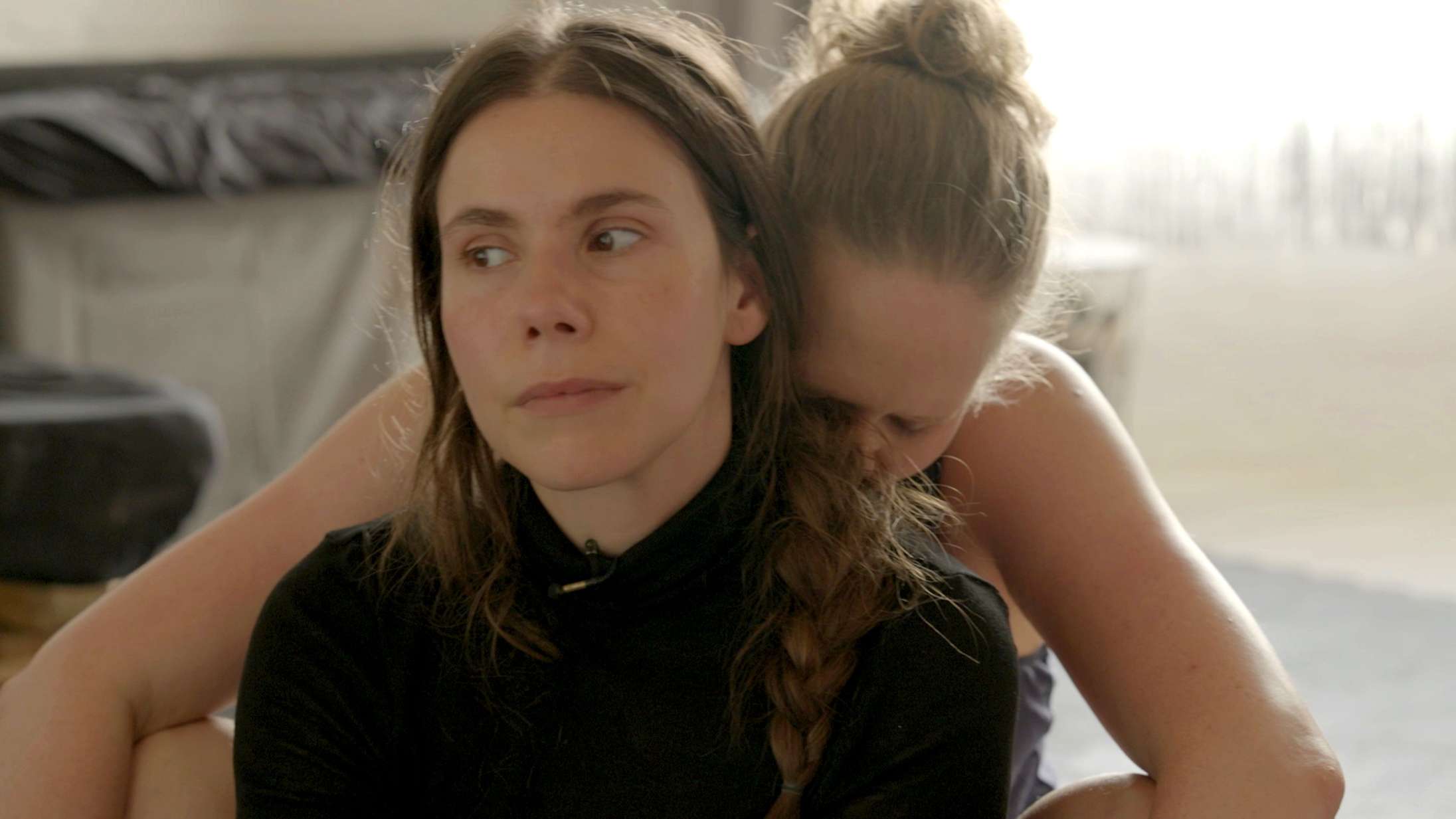 Vi kan lære meget af at lytte til de polyamorøse i provokerende DR-serie