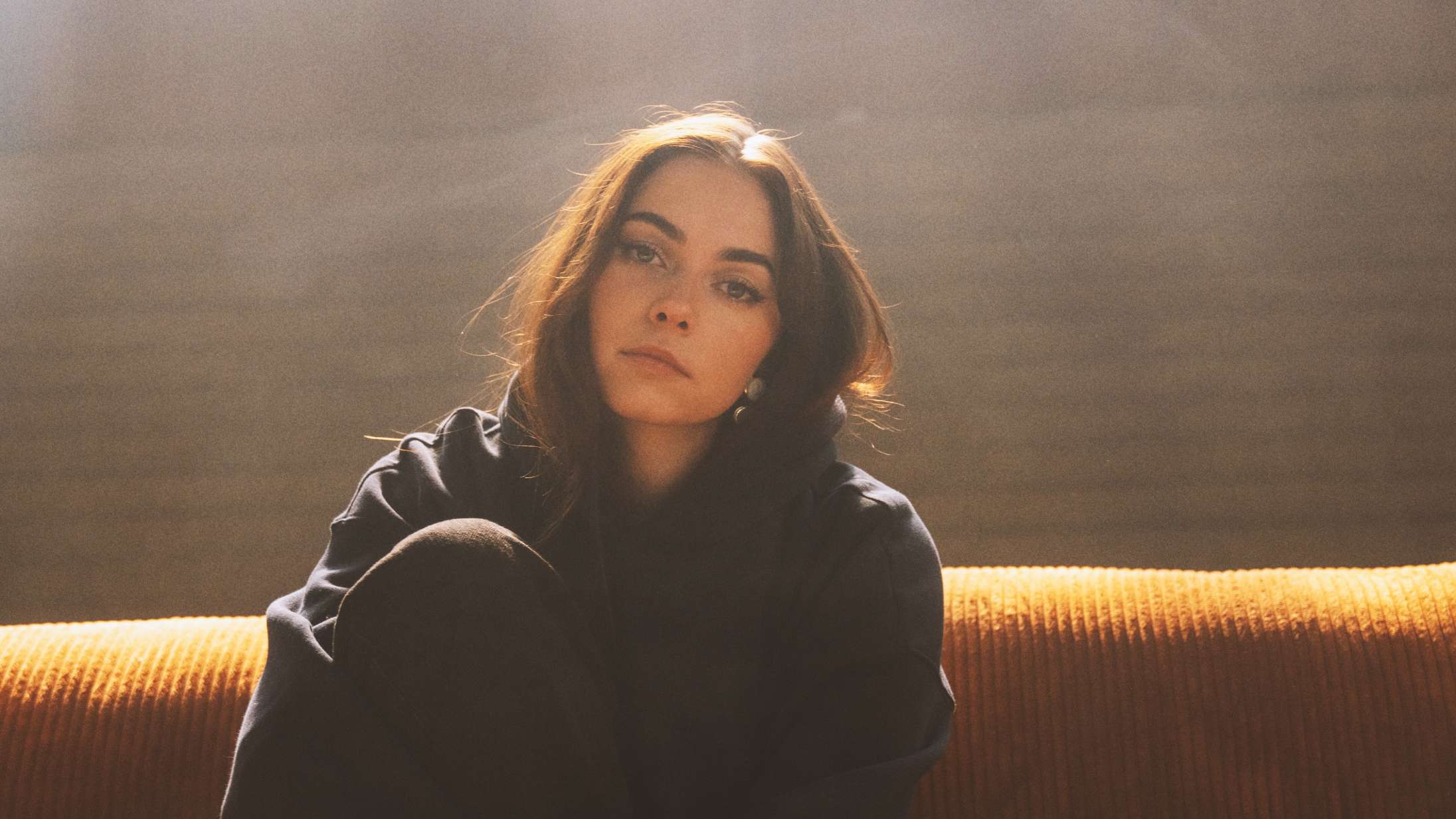 Inden udsolgt turné: Mumle annoncerer karrierens største koncerter