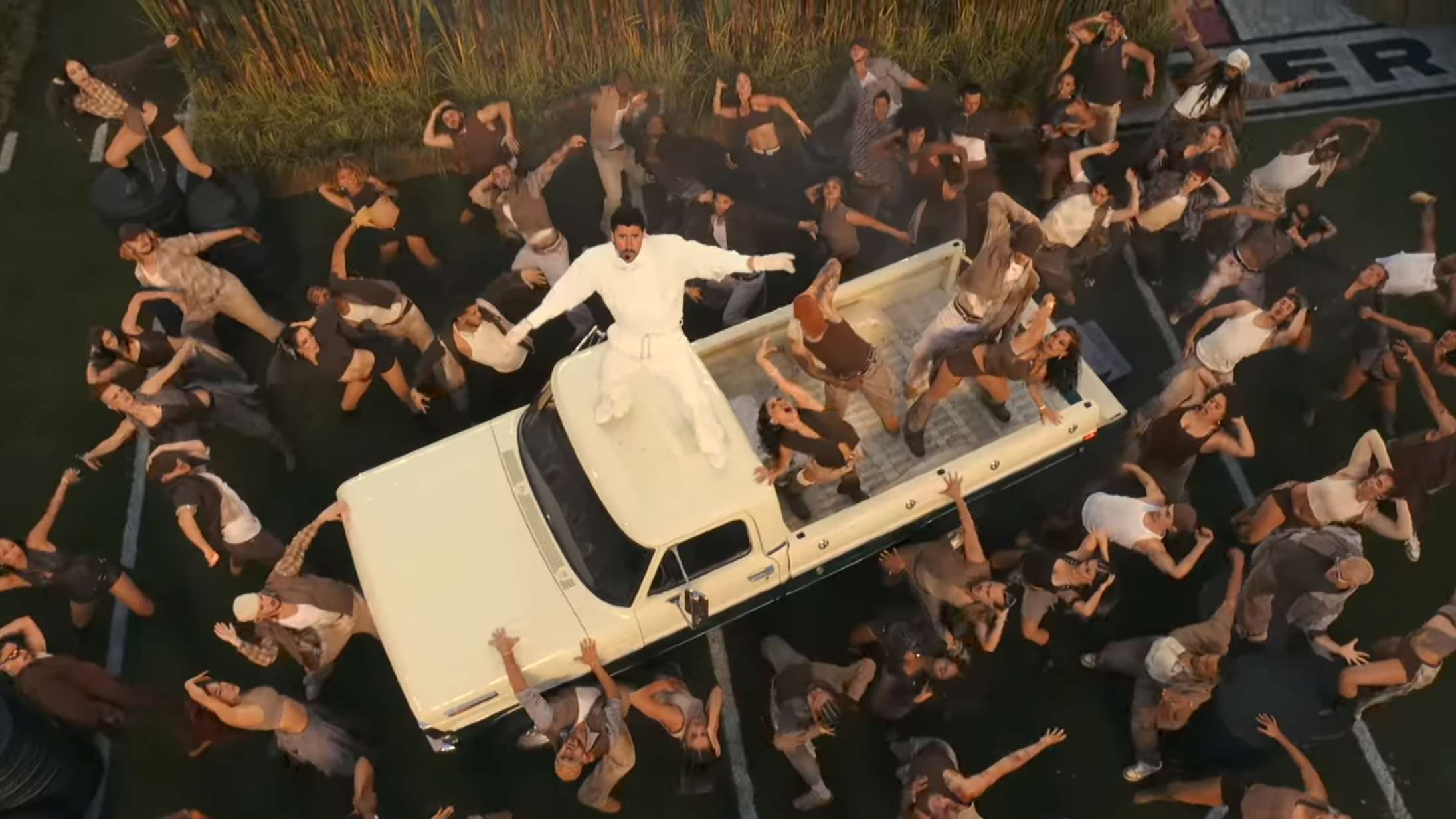 Bad Bunny holdt en stjernespækket puertoricansk fest til Super Bowl – se hele showet