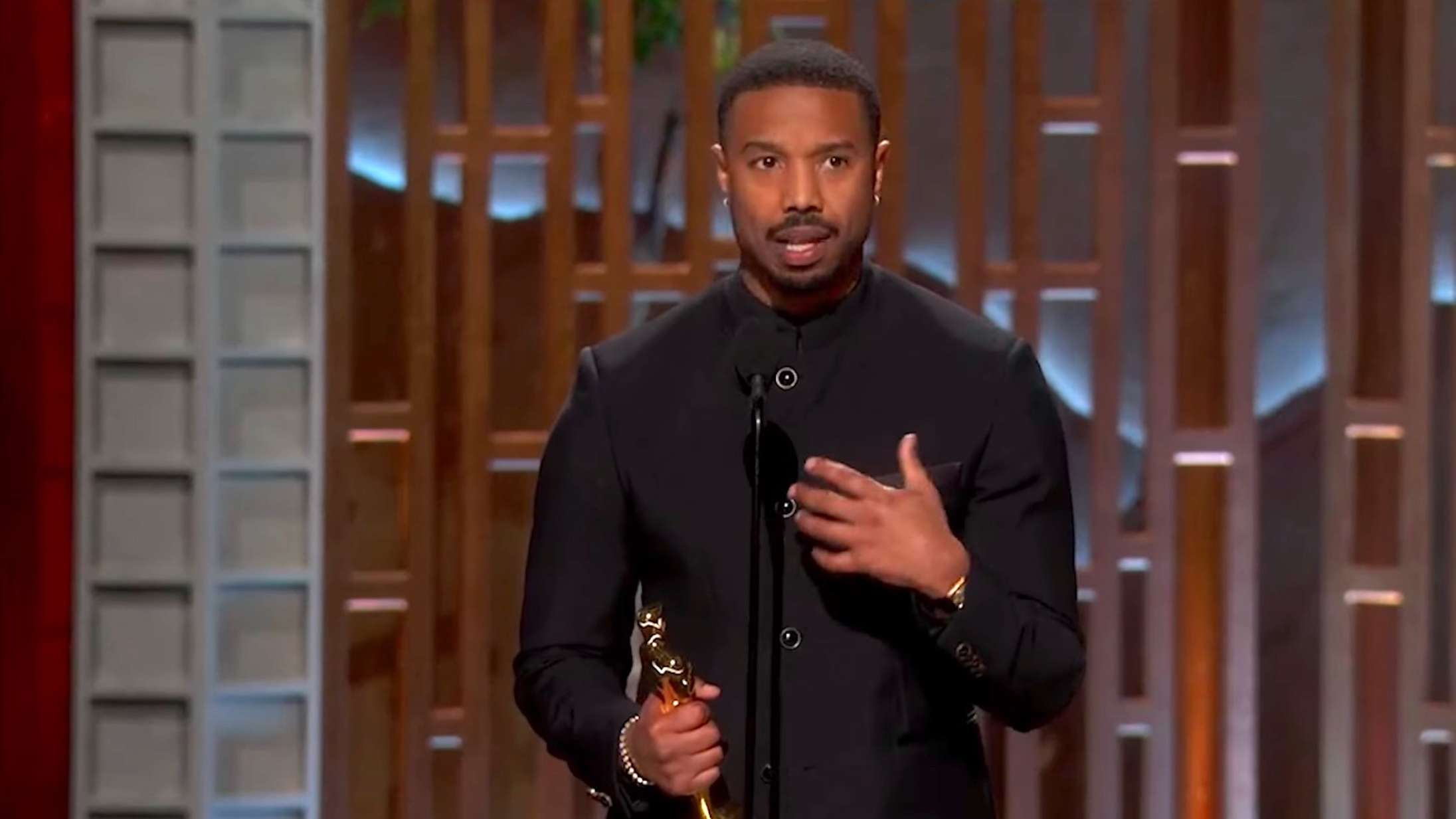 Michael B. Jordan dedikerer pris til tidligere Oscar-vindere: »Jeg står her i dag på grund af de folk, der kom før mig«