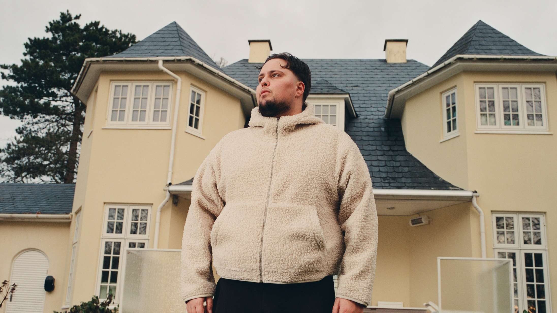 Milos stilsikre ‘$chmoney’ beskriver et helt særligt tidspunkt efter et breakup